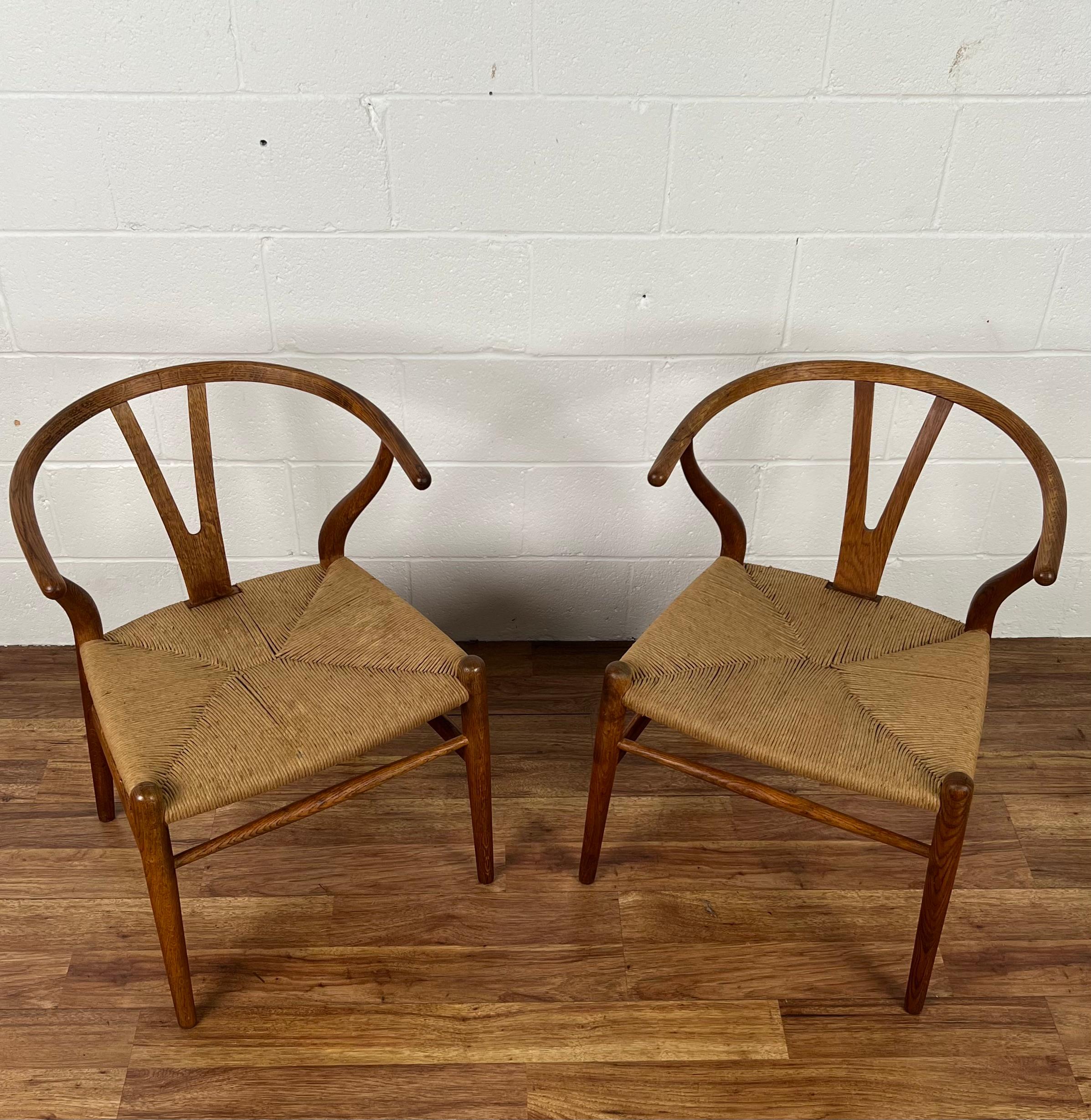 vintage wishbone chair