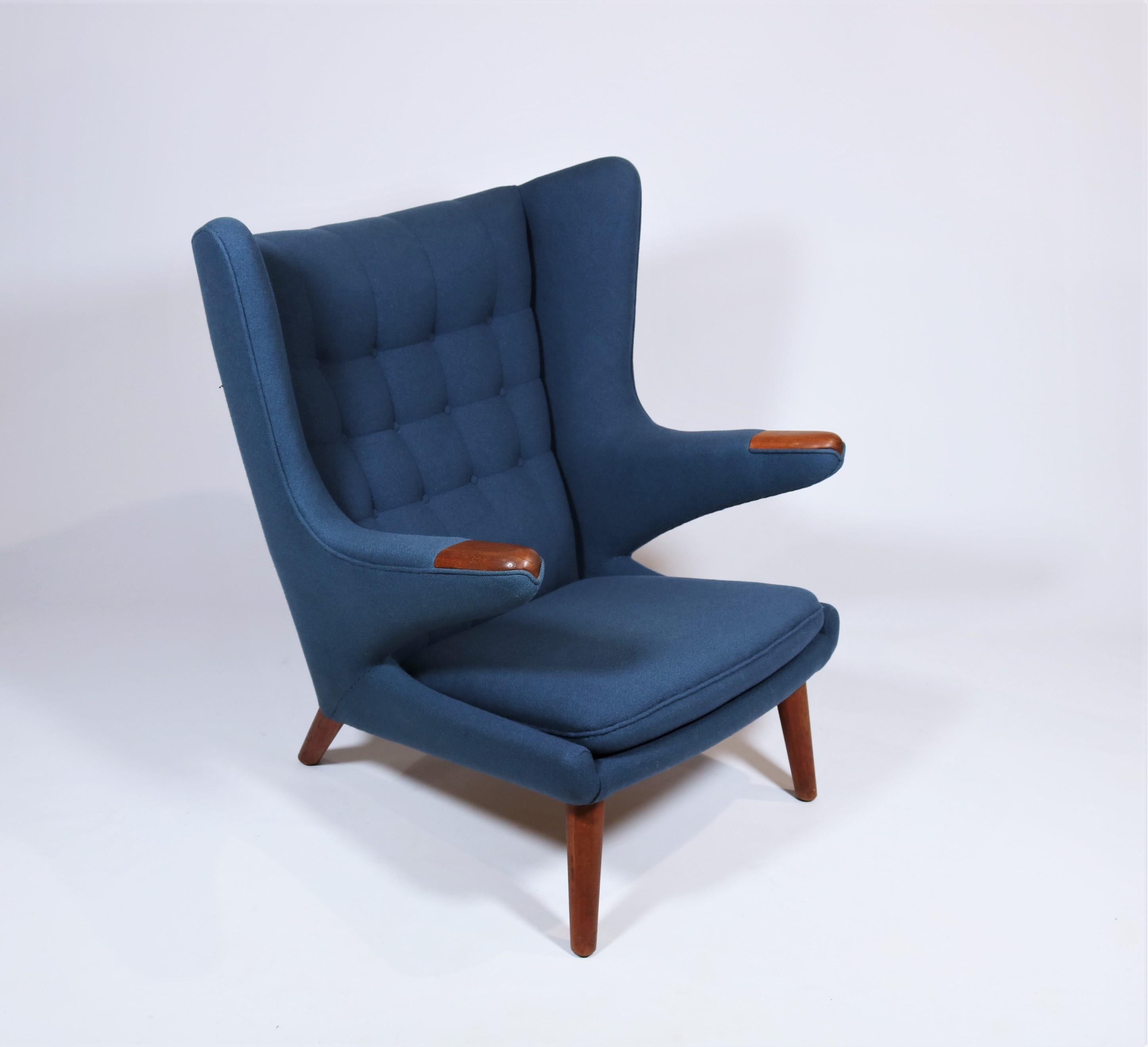 Early Hans J. Wegner Papa Bear Chair in Teak and Blue Hallingdal Wool, 1960s In Good Condition In Odense, DK