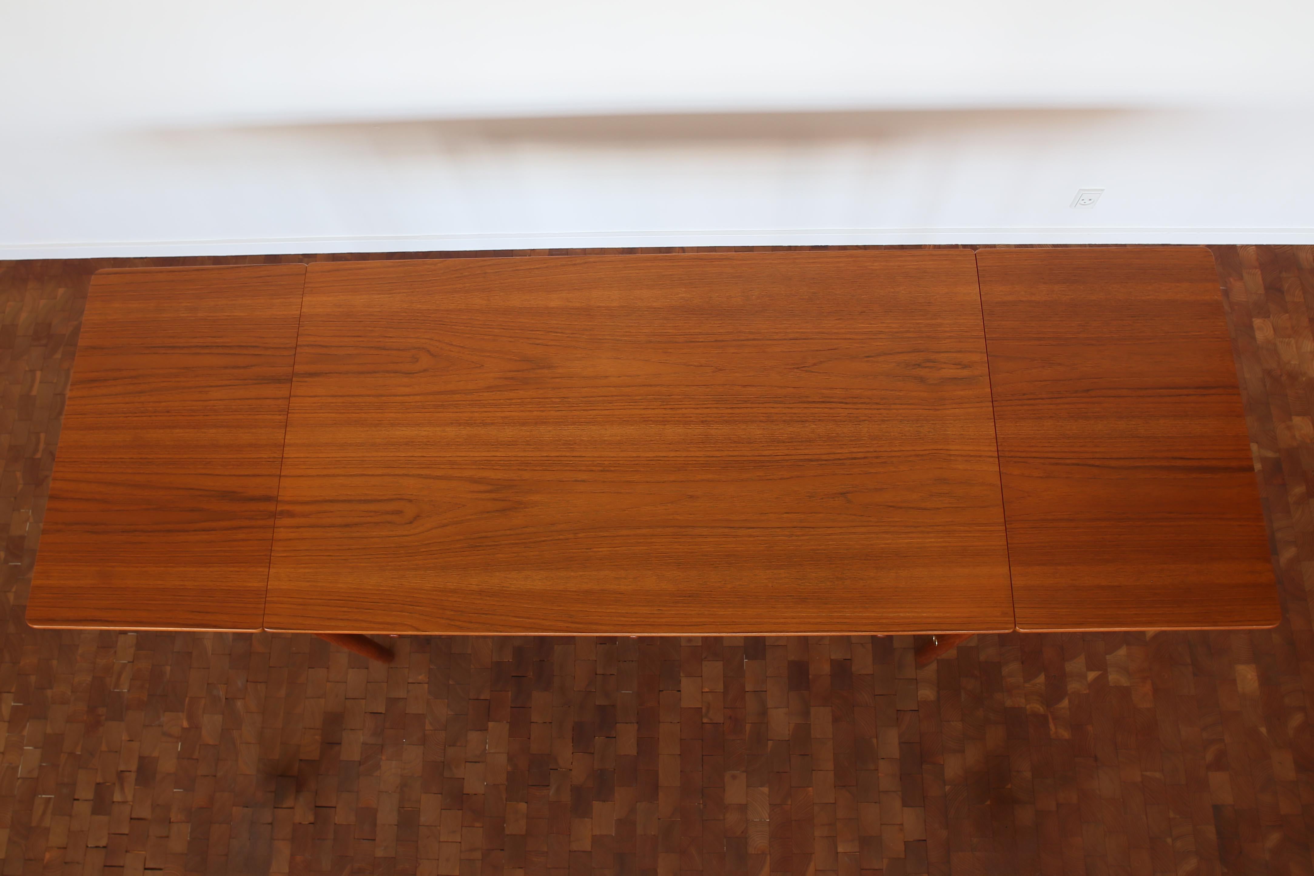 Teak Scrivania in teak Hans J. Wegner modello AT-305, 1955 in vendita