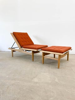 Early Hans Wegner Chaise Longue for GETAMA