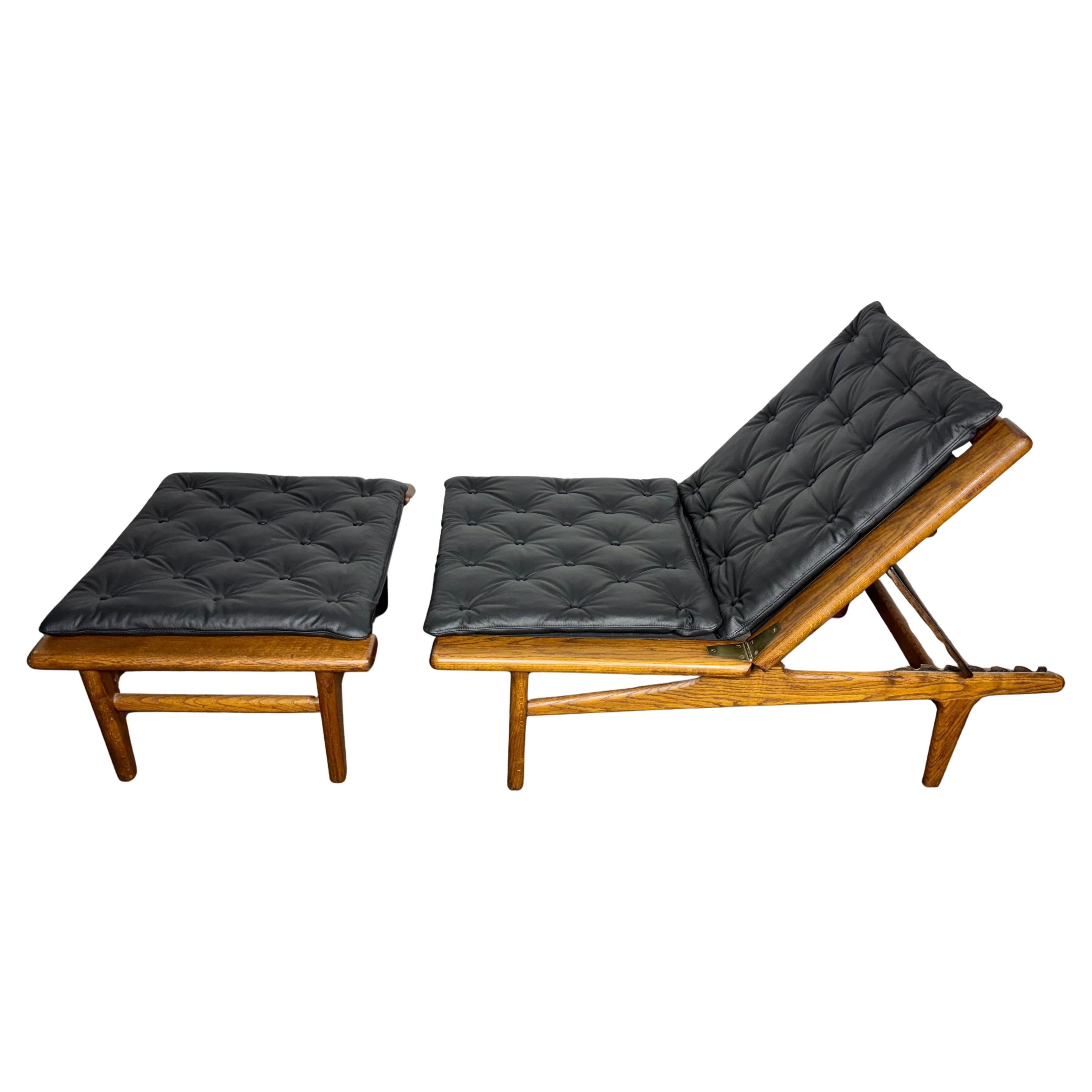 Früher Hans Wegner für GETAMA Chaiselongue und Ottomane. Eiche und Leder /Denmark (Moderne der Mitte des Jahrhunderts) im Angebot
