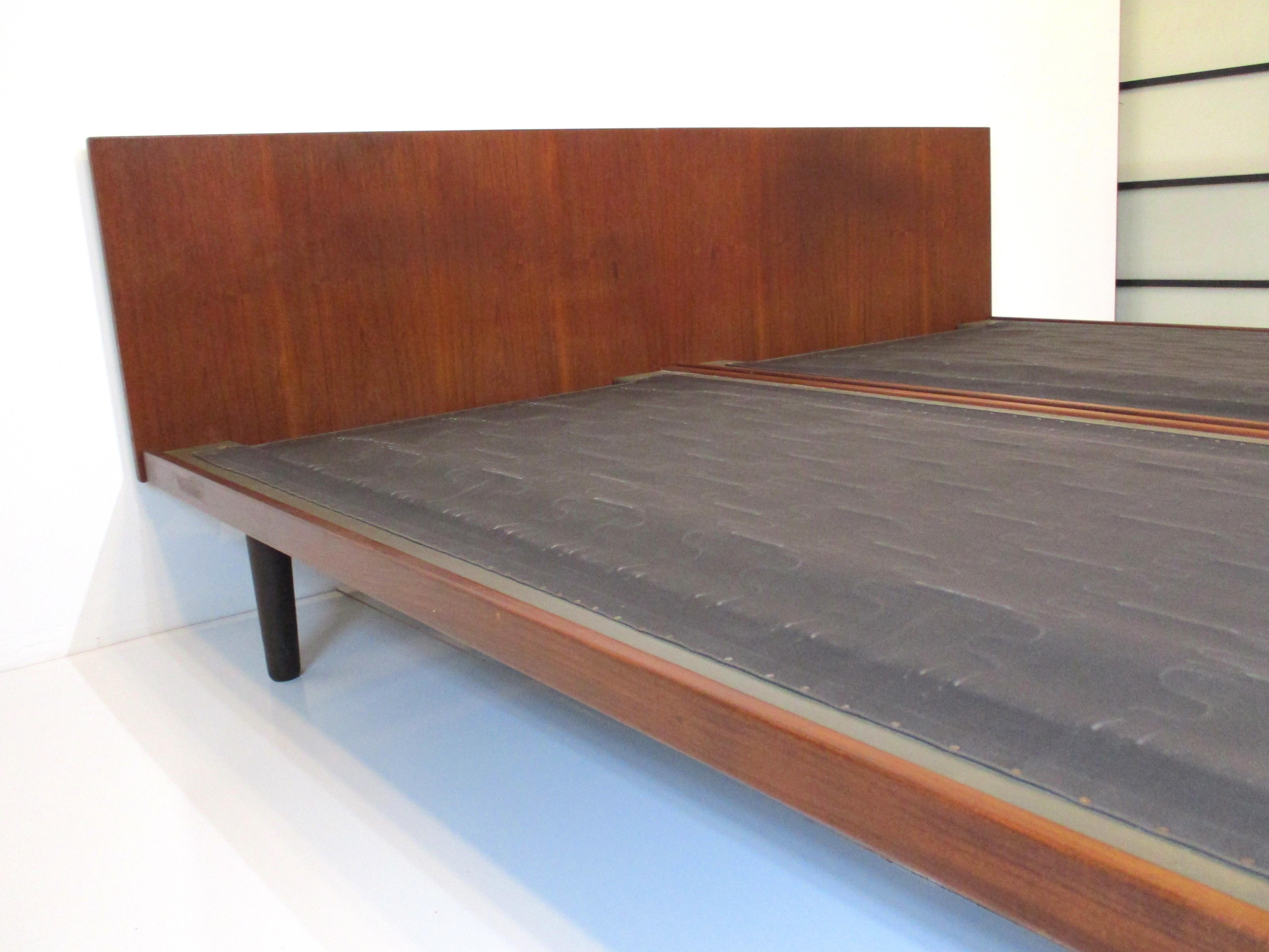 20th Century Early Hans Wegner Teak King Sized Bed for Getama / Povl Dinesen Denmark