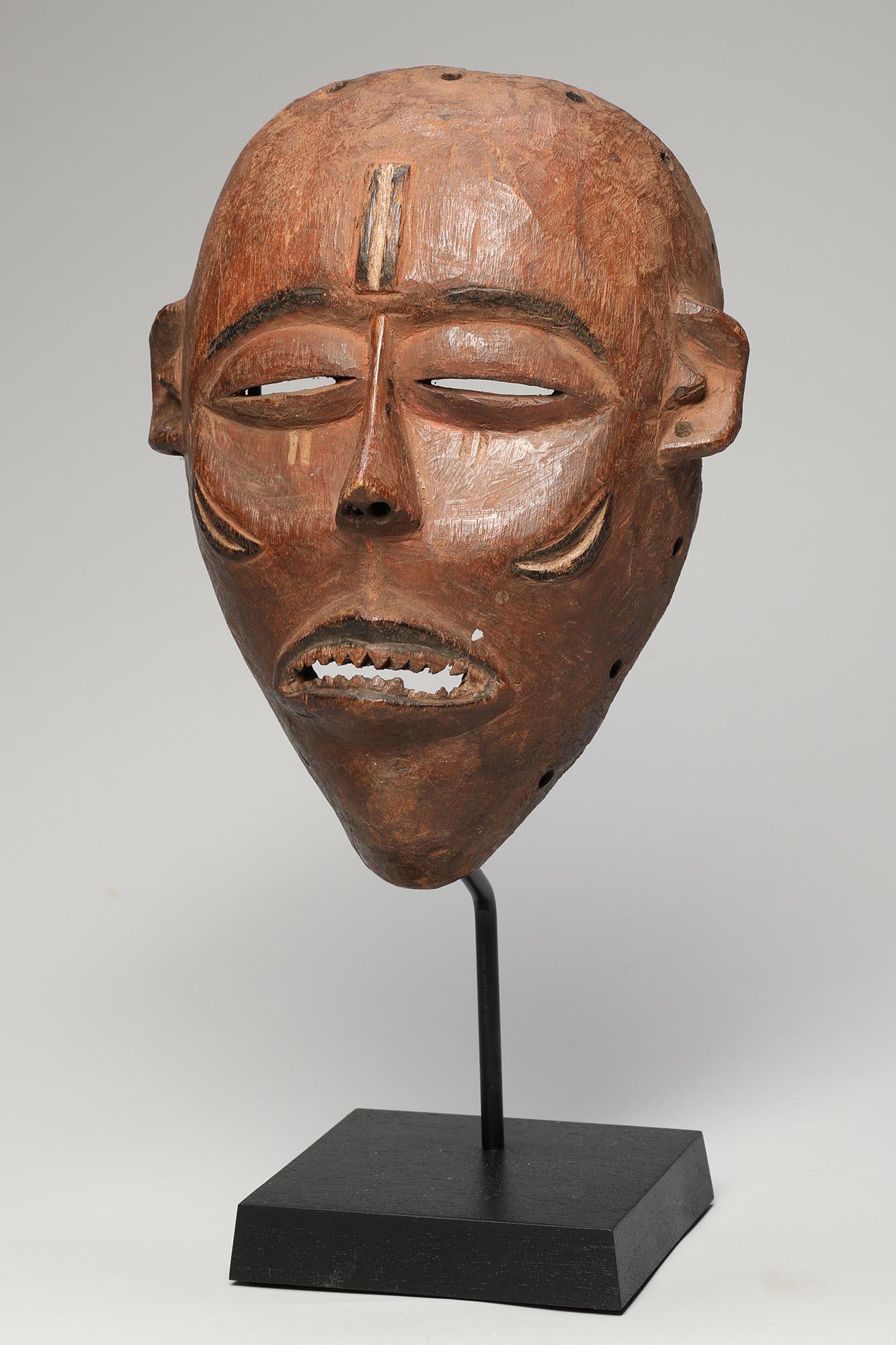 Congolese Early Hardwood Pende Dance Mask Early 20th Century DR Congo African Tribal Art For Sale