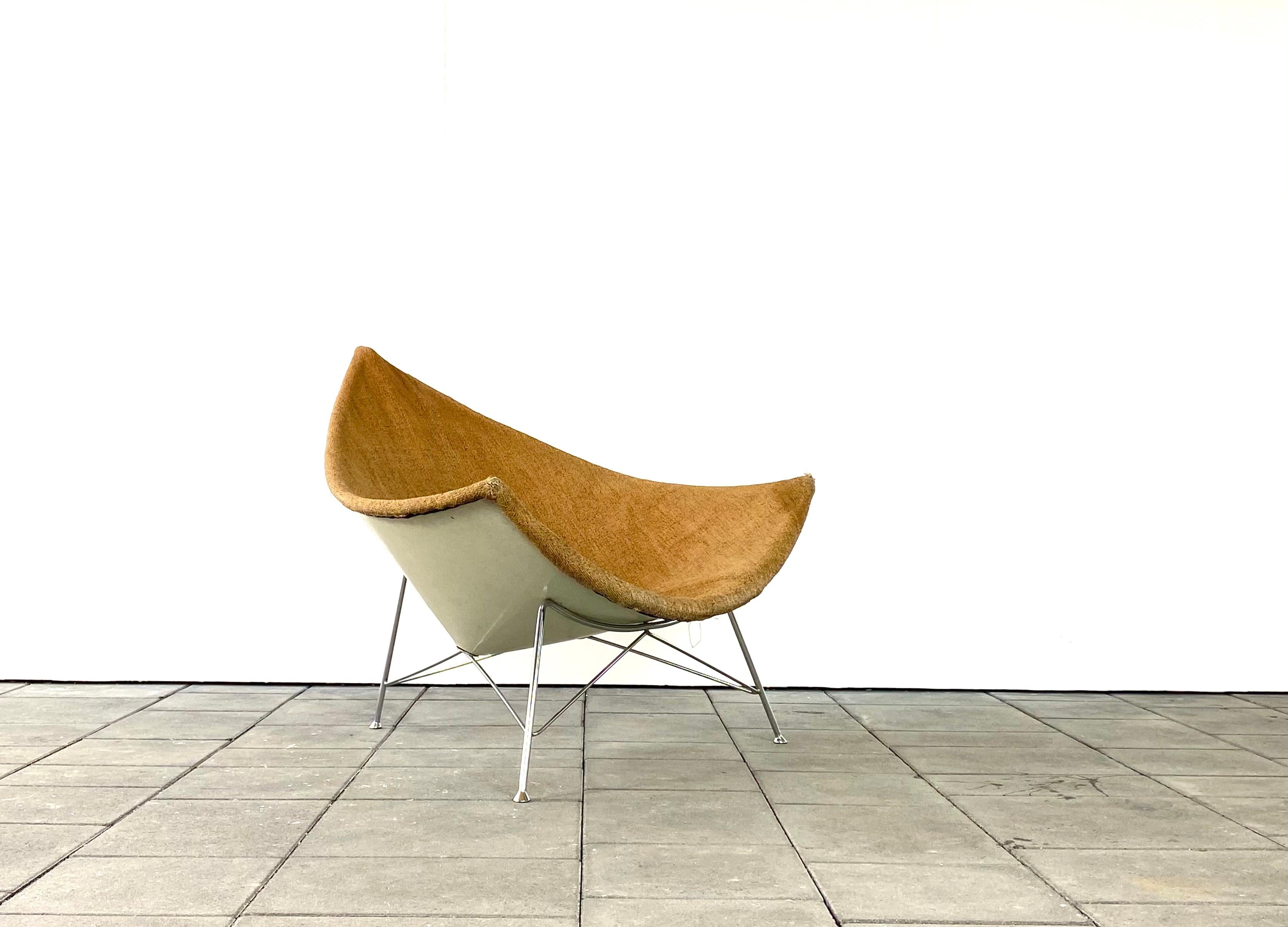 American Early Herman Miller Coconut Chair Designed by George Nelson in 1956 For Sale
