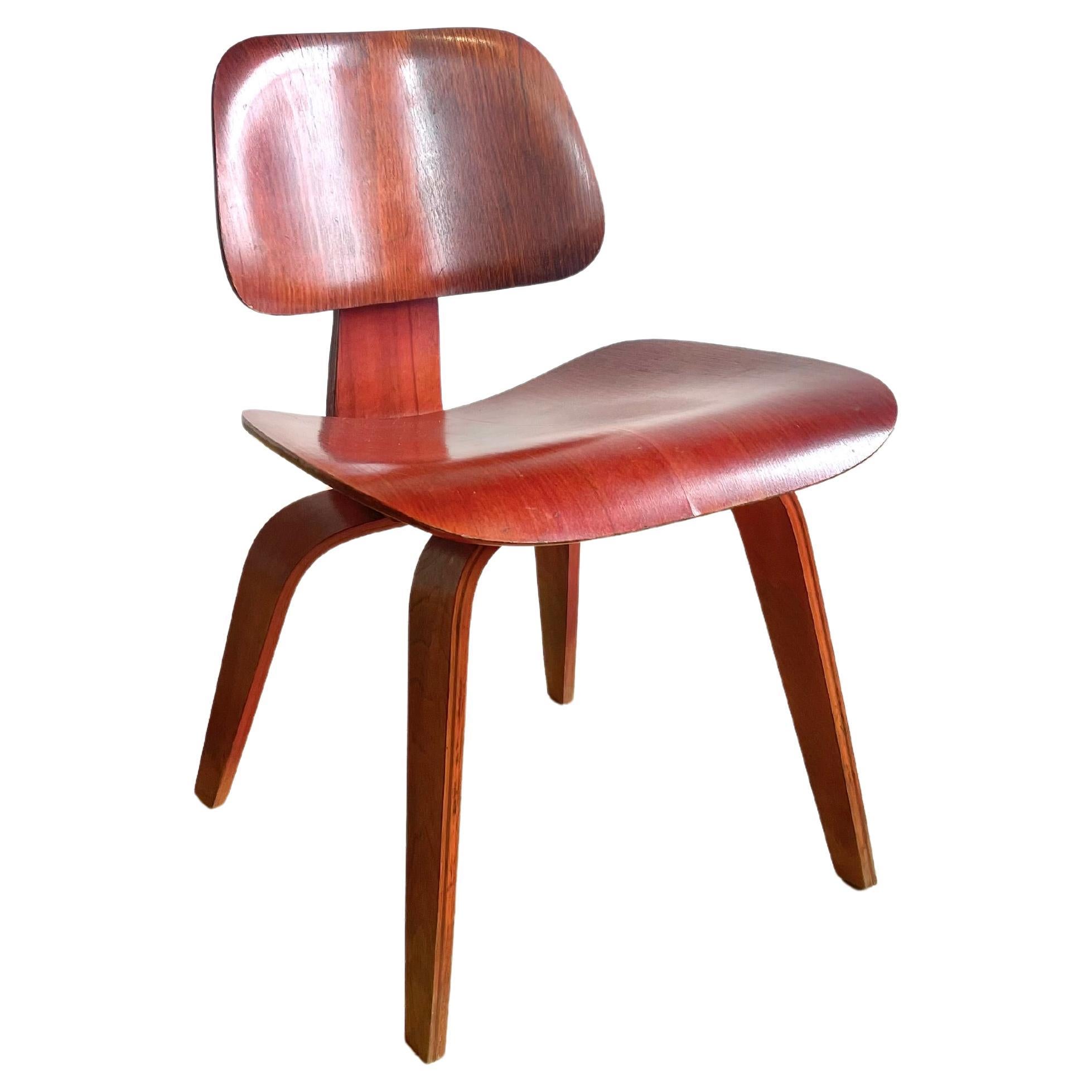 Eames Evans Dcw - 9 For Sale on 1stDibs Eames Evans Dcw - 9 For Sale on 1stDibs