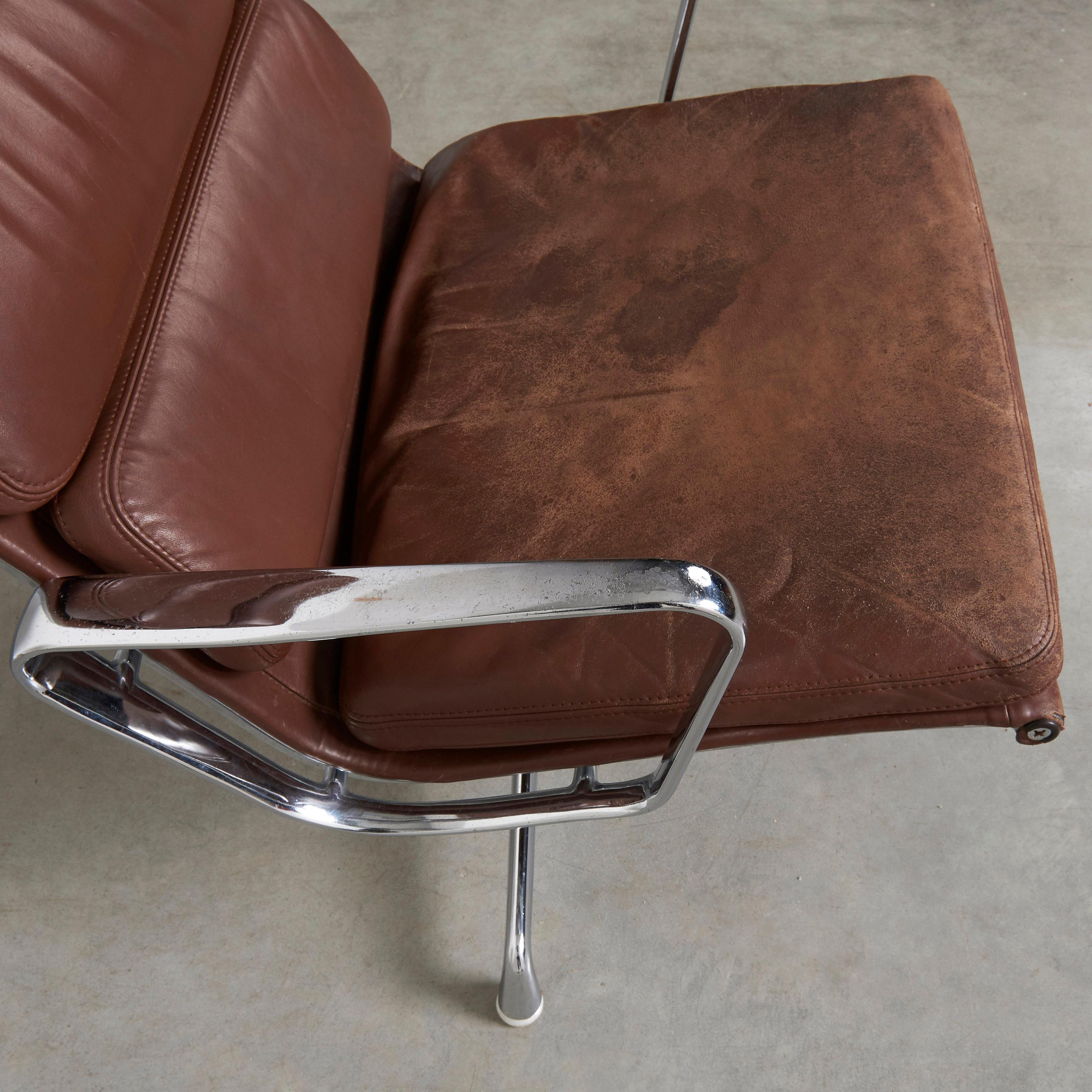 Early Herman Miller lounge chair, EA222 3