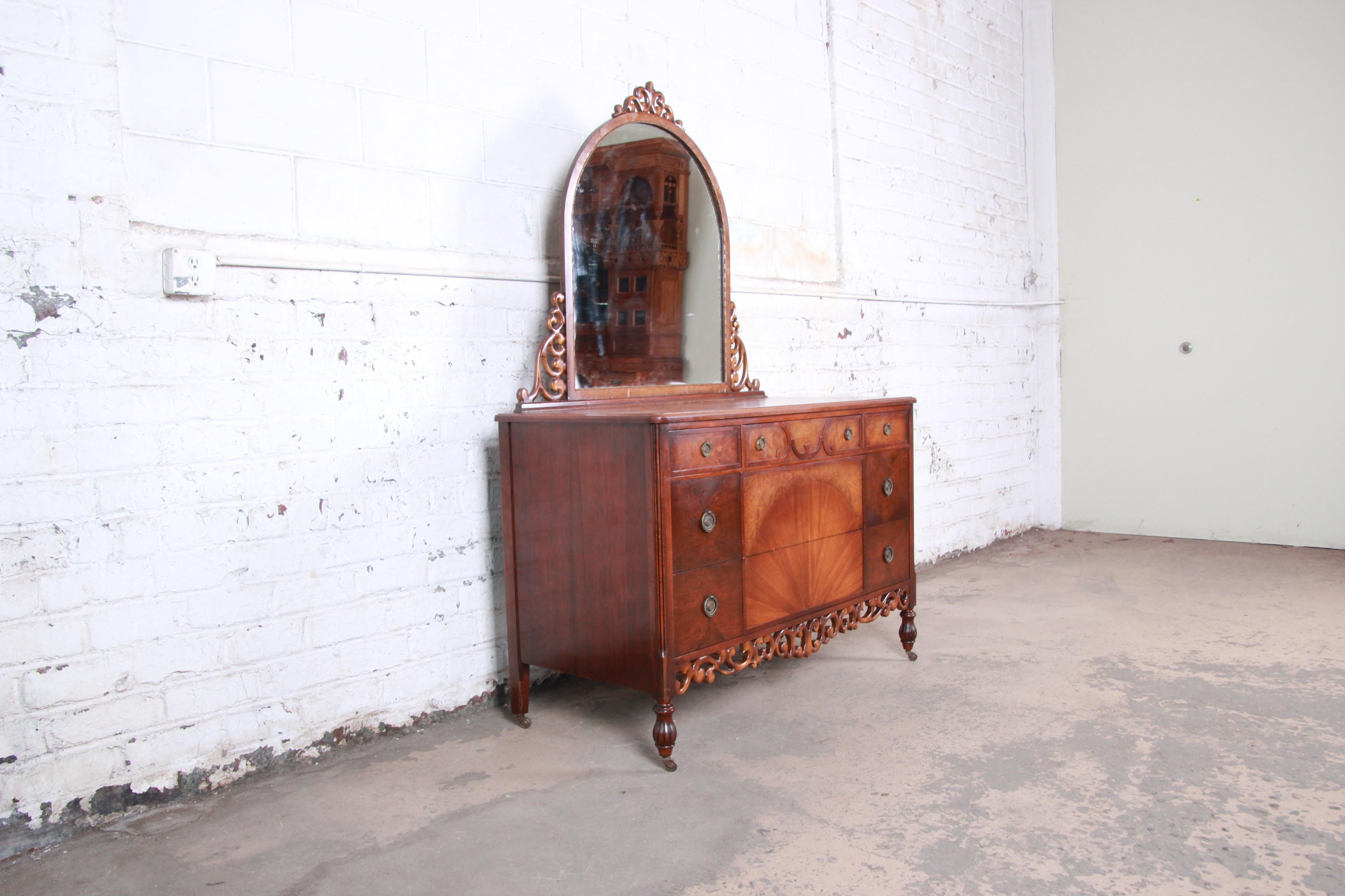 1920 antique dresser with mirror