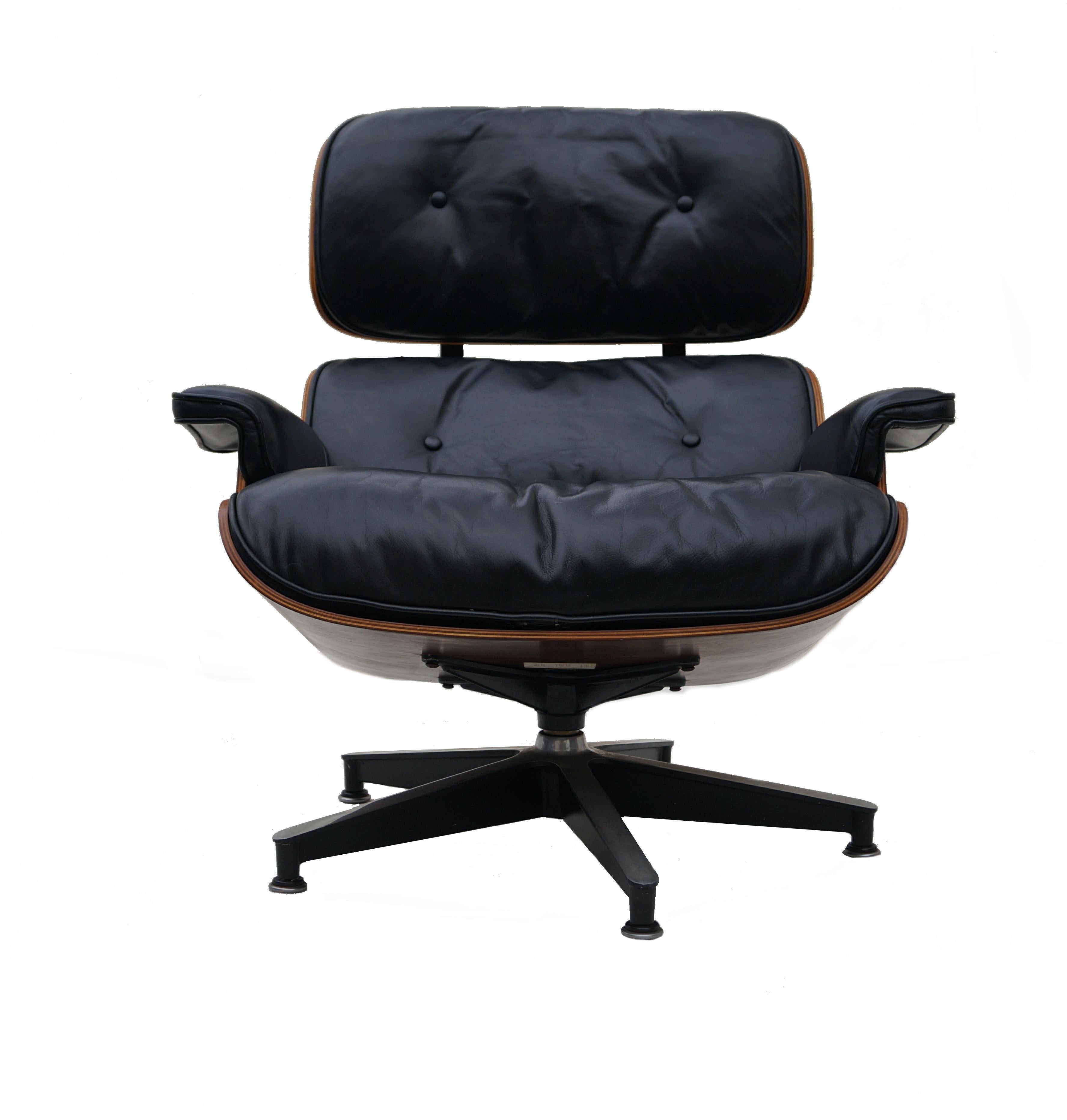 Mid-20th Century Early Herman Miller Rosewood Charles Eames Black Leather Lounge Chair & Ottoman