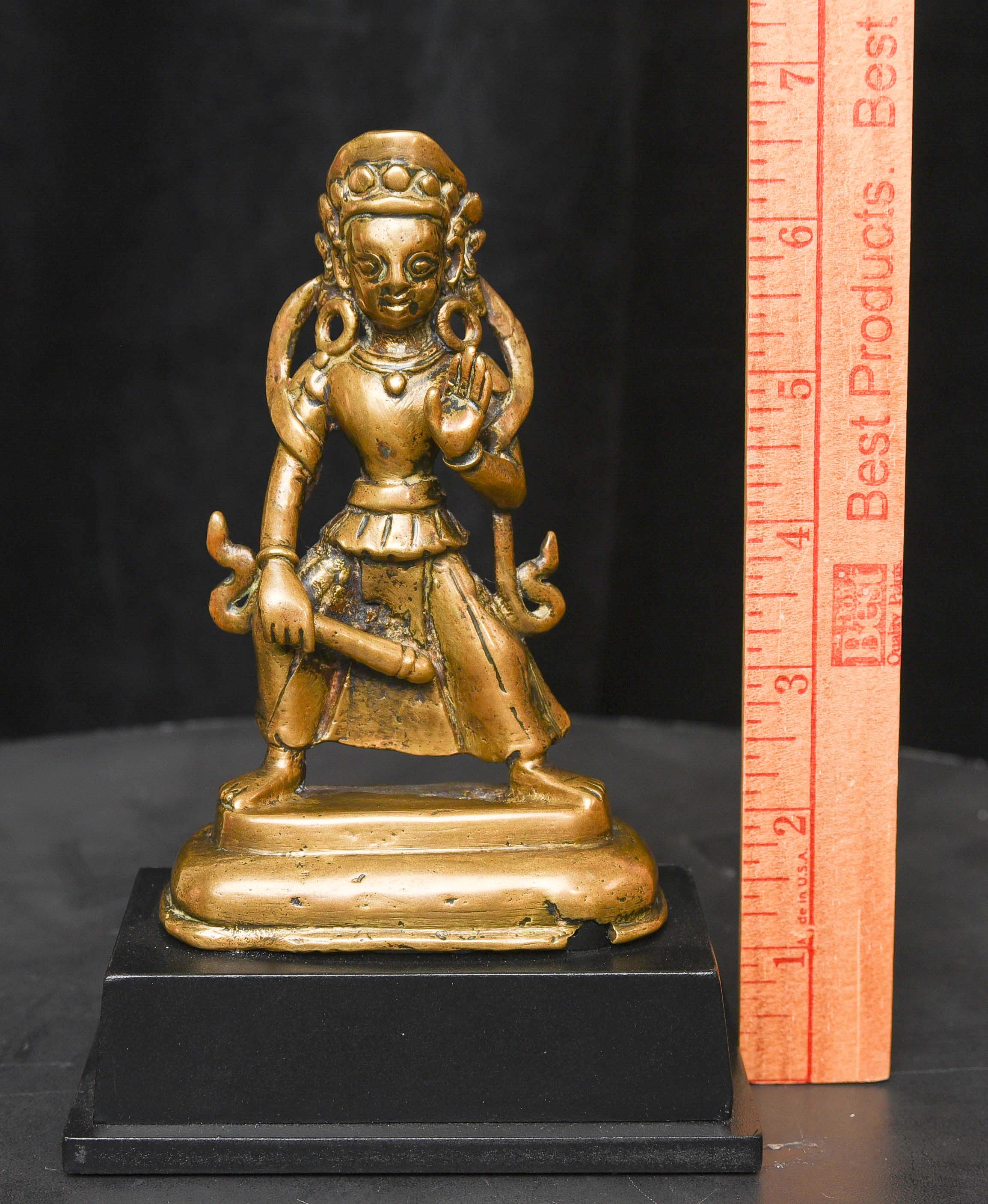 Tibetan Early Himalayan Bronze Deity - 9588 For Sale