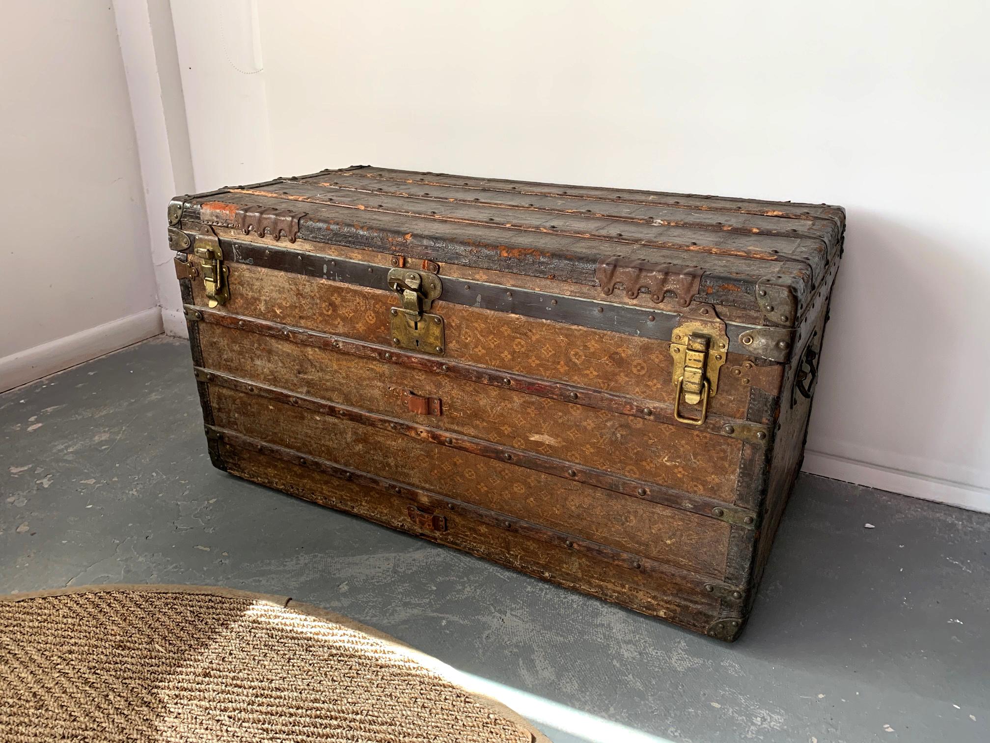 louis vuitton trunk vintage