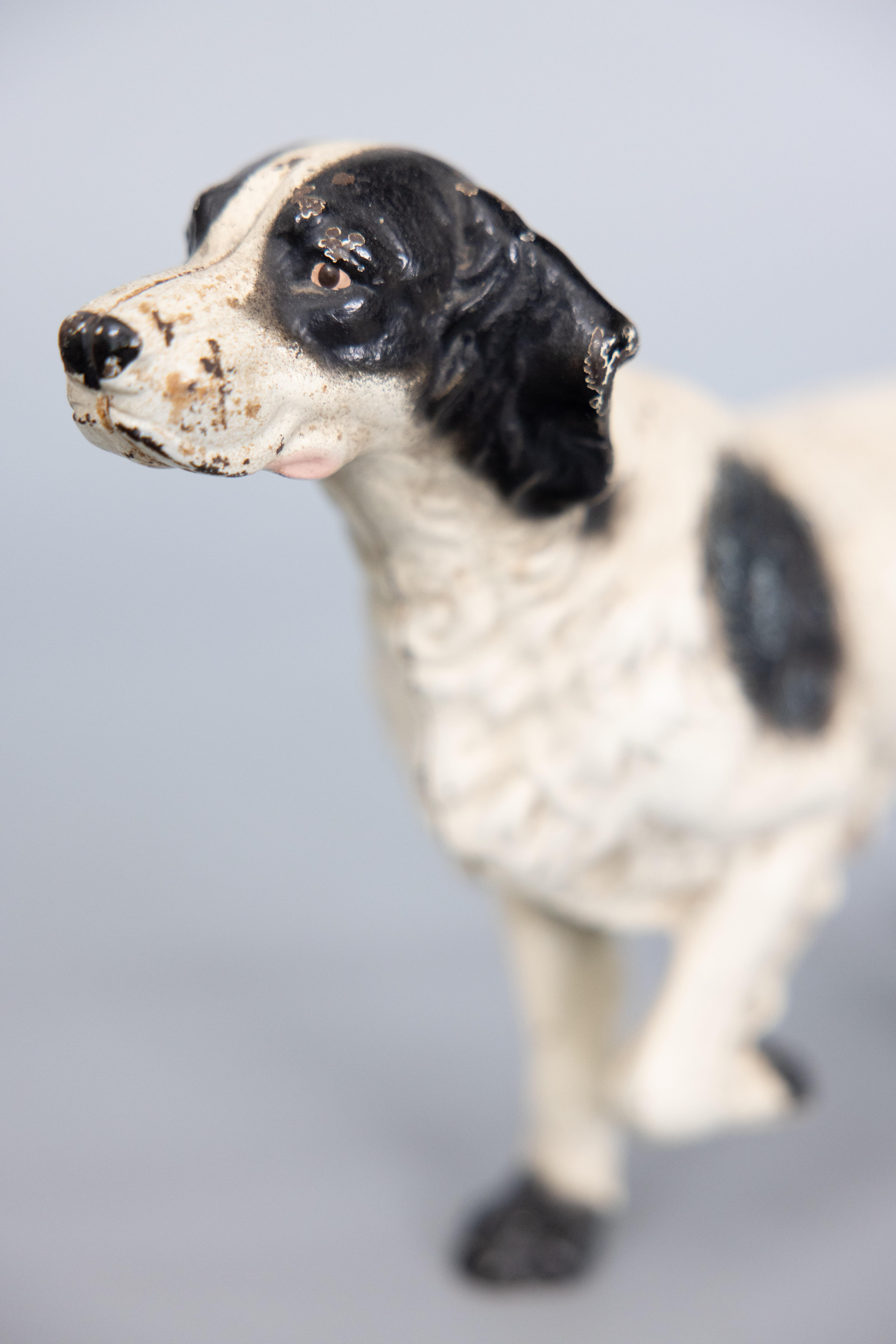 Early Hubley Large Cast Iron Setter Pointer Sporting Dog Doorstop In Good Condition In Pearland, TX