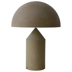 Début & Énorme lampe de table Atollo de Vico Magistretti pour Oluce:: Italie:: 1977