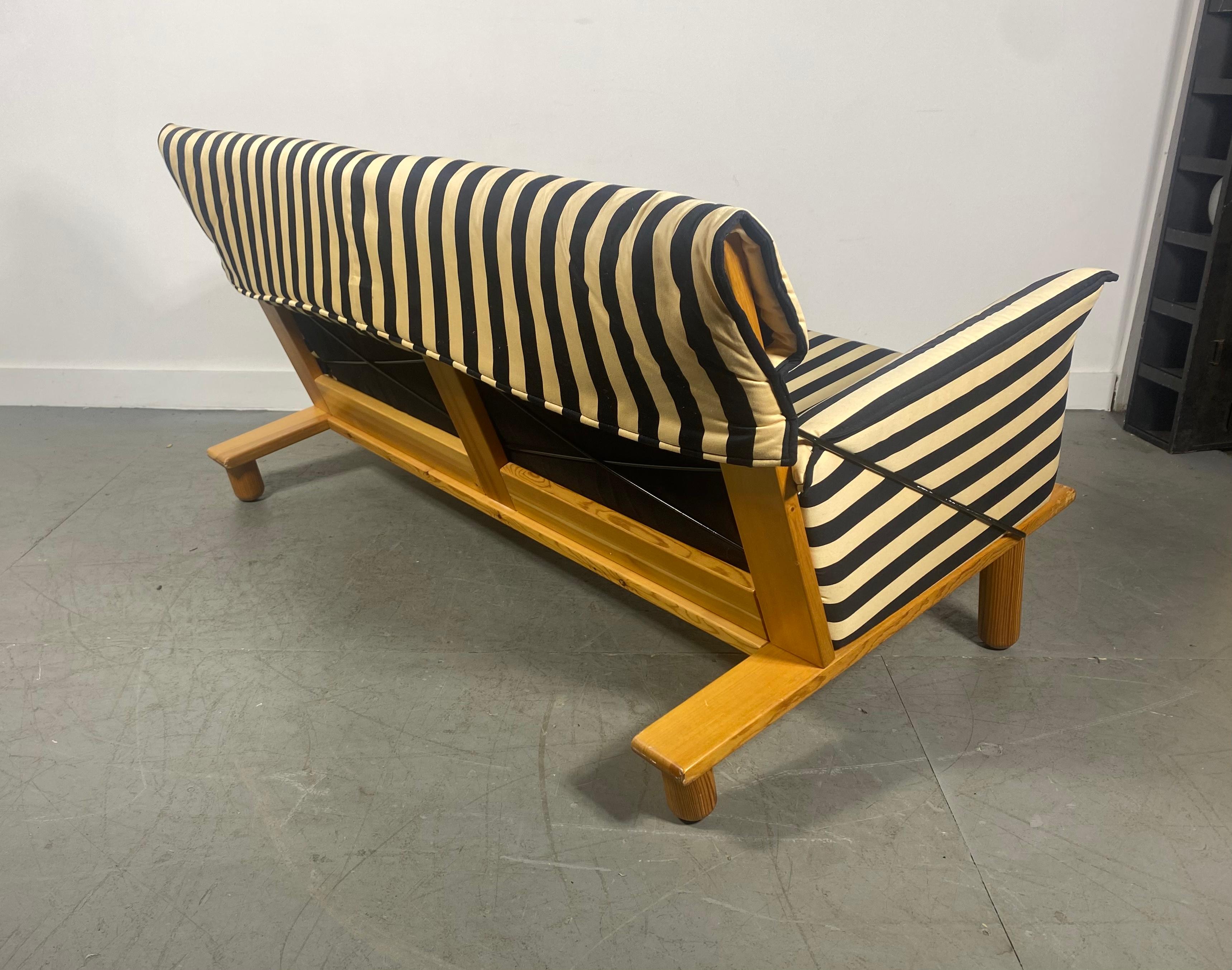 Settee et chaise Ikea des débuts conçues par Tord Bjorklund, Suède en vente 3