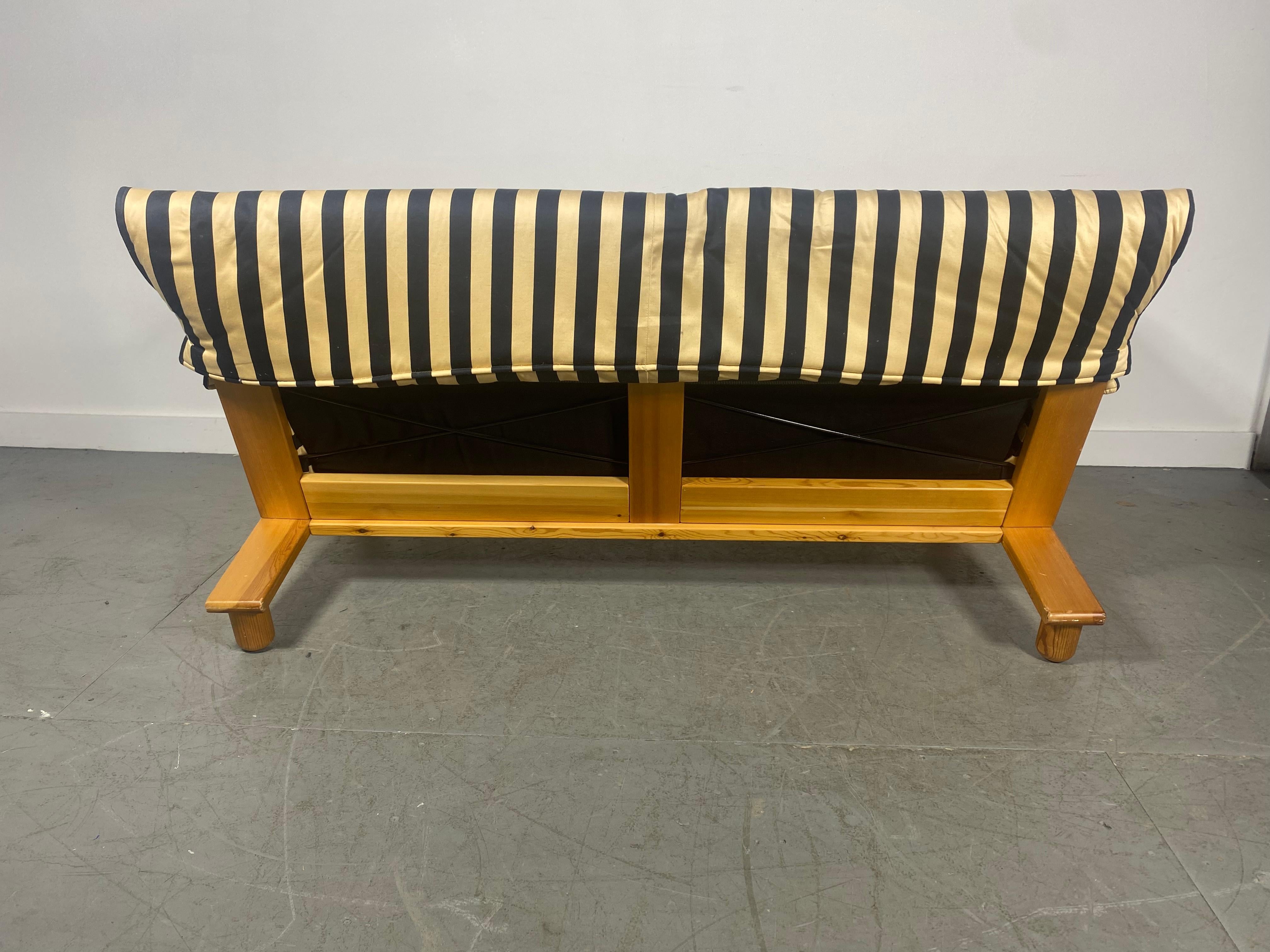 Settee et chaise Ikea des débuts conçues par Tord Bjorklund, Suède en vente 7