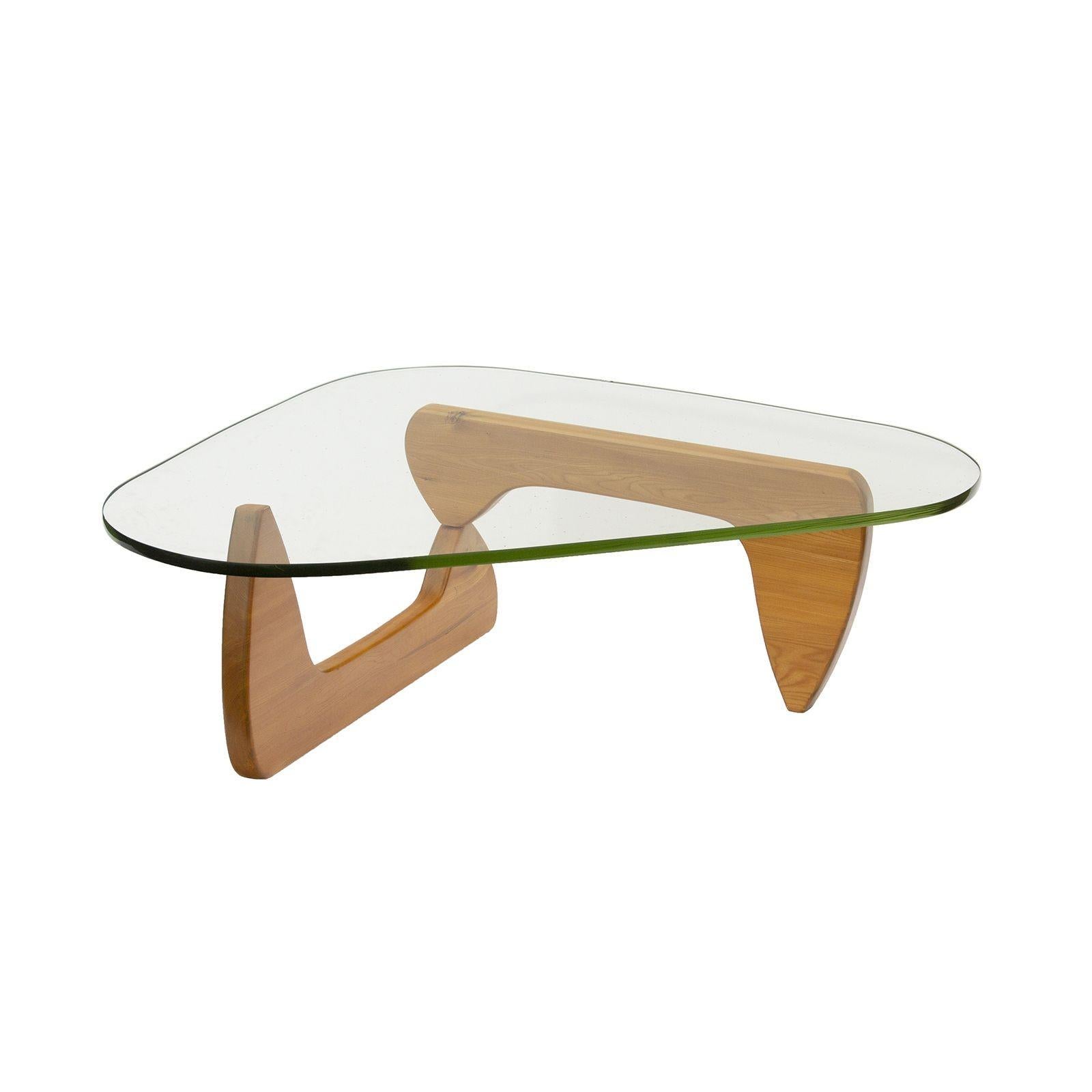 Table basse avec verre vert Isamu Noguchi, début IN-50 en vente 2