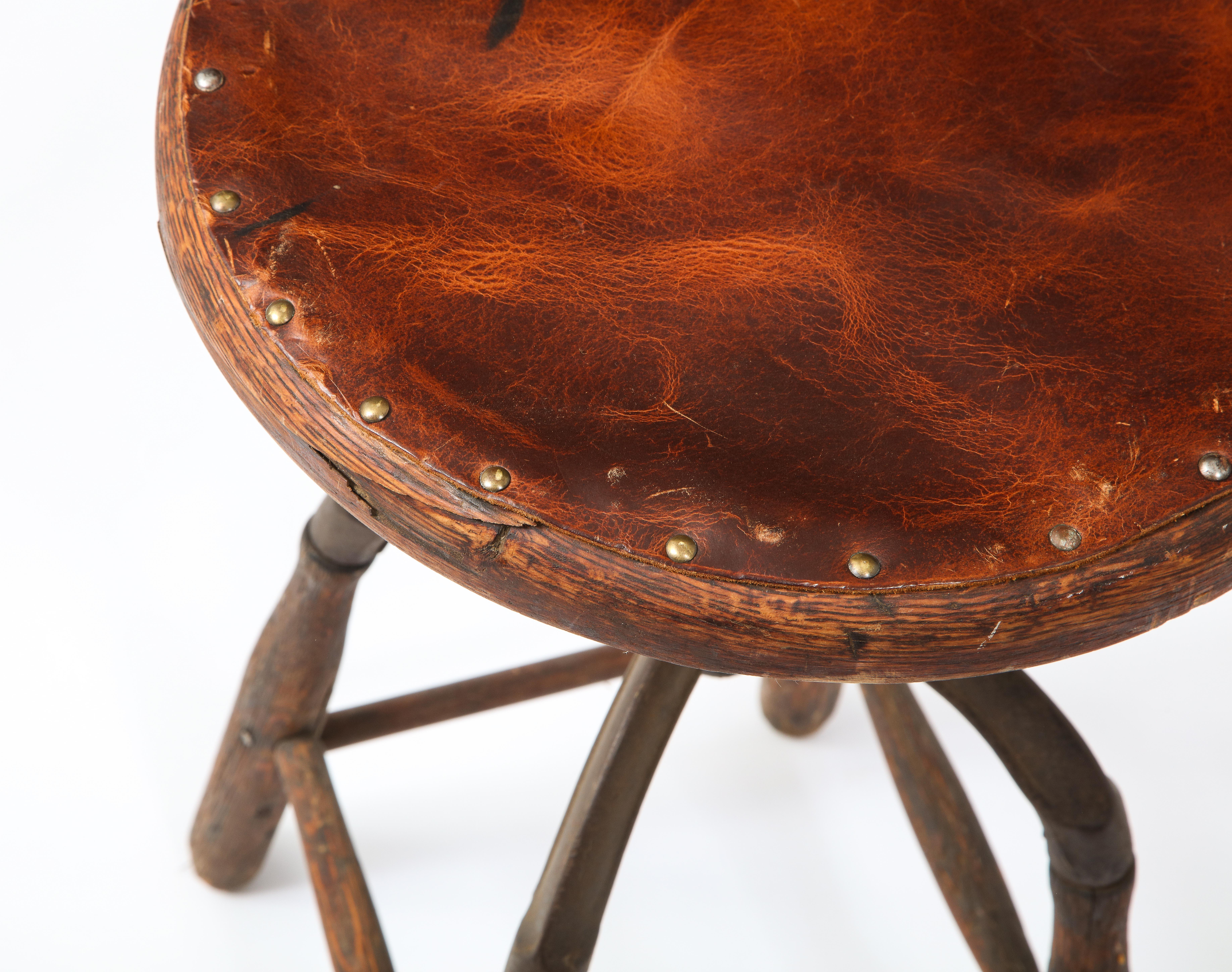 Early Industrial Work Stool, USA, 1940's In Good Condition For Sale In New York, NY