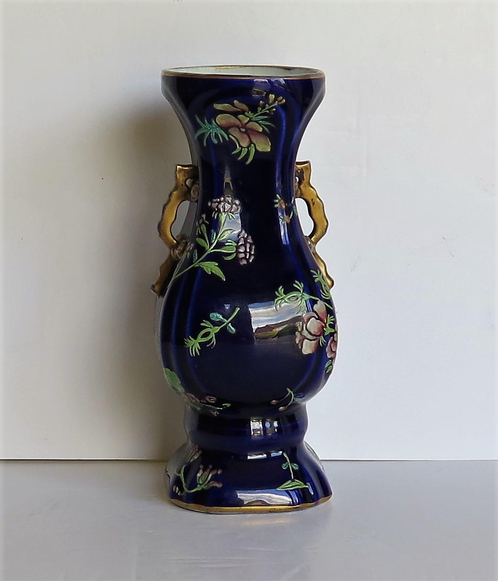 Early Ironstone Vase Finely Hand Painted, English Staffordshire, circa 1825 In Good Condition In Lincoln, Lincolnshire
