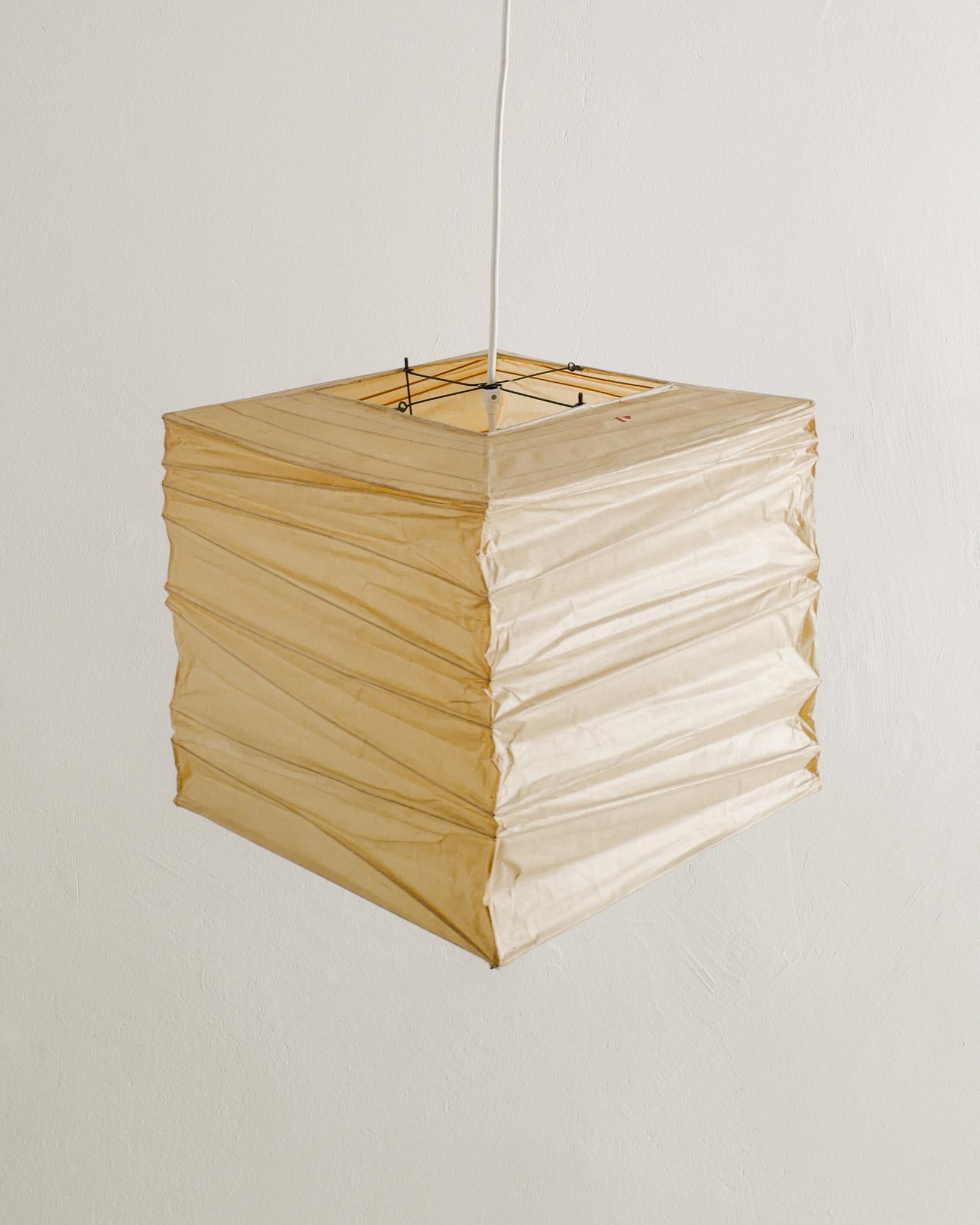 Giapponese Lampada a sospensione di Isamu Noguchi 