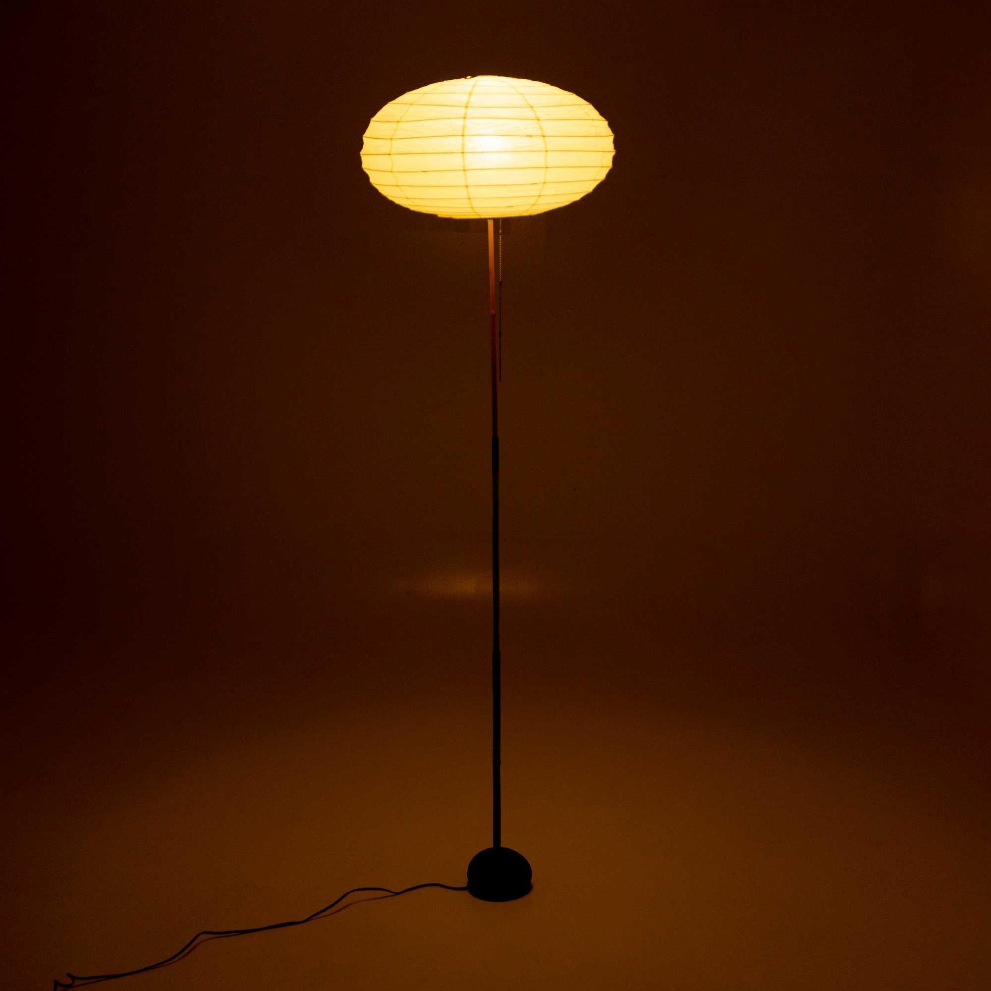 Mid-Century Modern Early Isamu Noguchi Akari Floor Lamp BB3-50EN