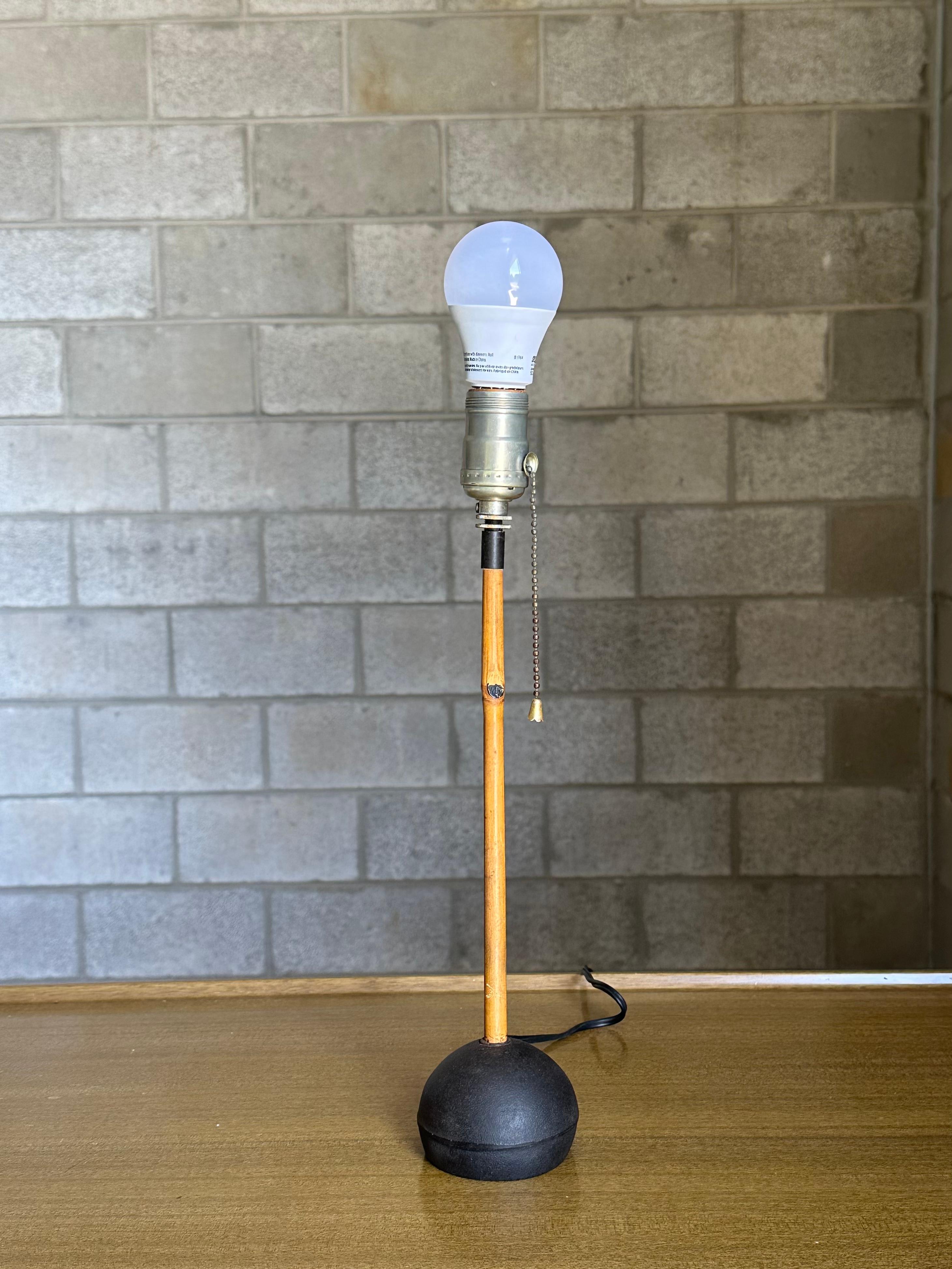 Early Isamu Noguchi Akari Table Lamp BB1-30dd 7