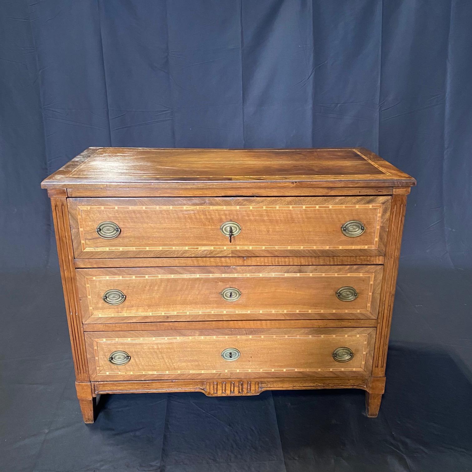 Early Italian 19th Century Inlaid Walnut and Fruitwood Commode Chest of Drawers 8