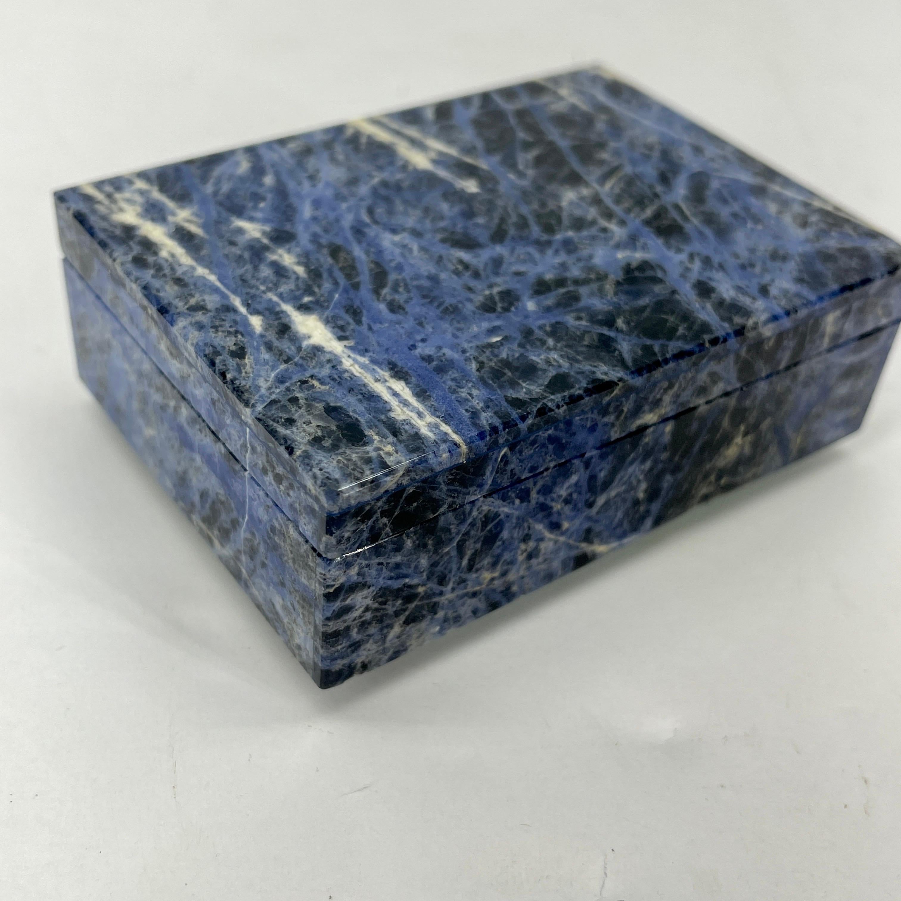 Early Italian Blue Sodalite and Gilt Silver Cigarette Box 8