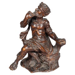 Figure sculptée italienne ancienne d'un roi assis