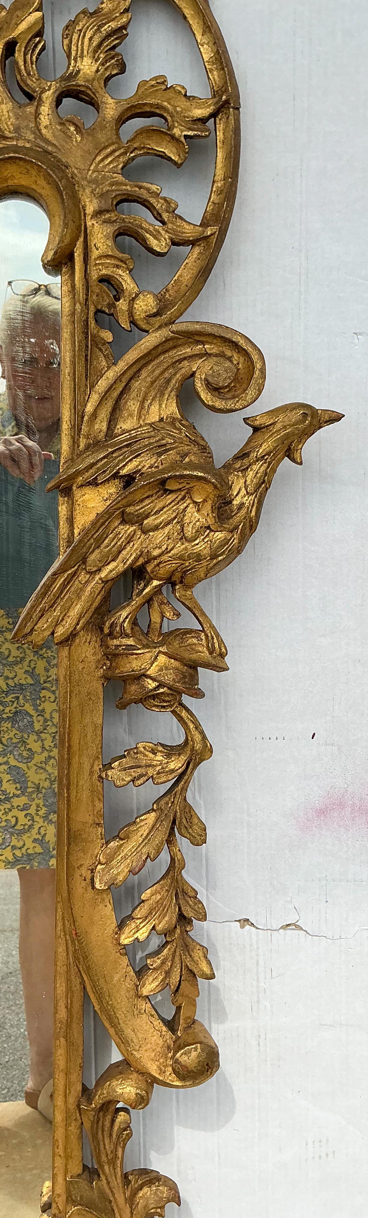 Early Italian Carved Giltwood Chinese Chippendale Style Mirror W/ Ho Ho Birds In Good Condition For Sale In Kennesaw, GA