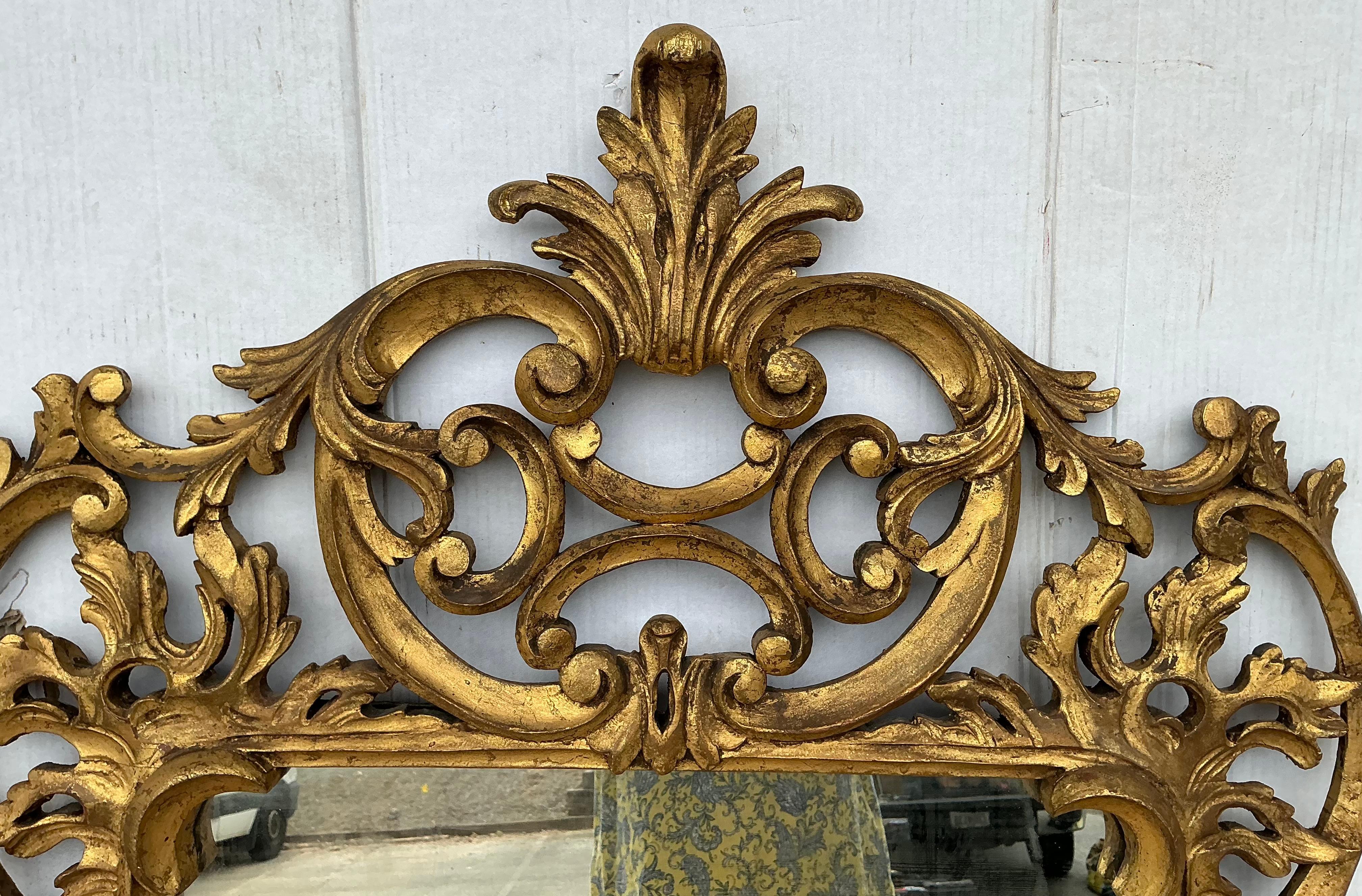Early Italian Carved Giltwood Chinese Chippendale Style Mirror W/ Ho Ho Birds For Sale 1