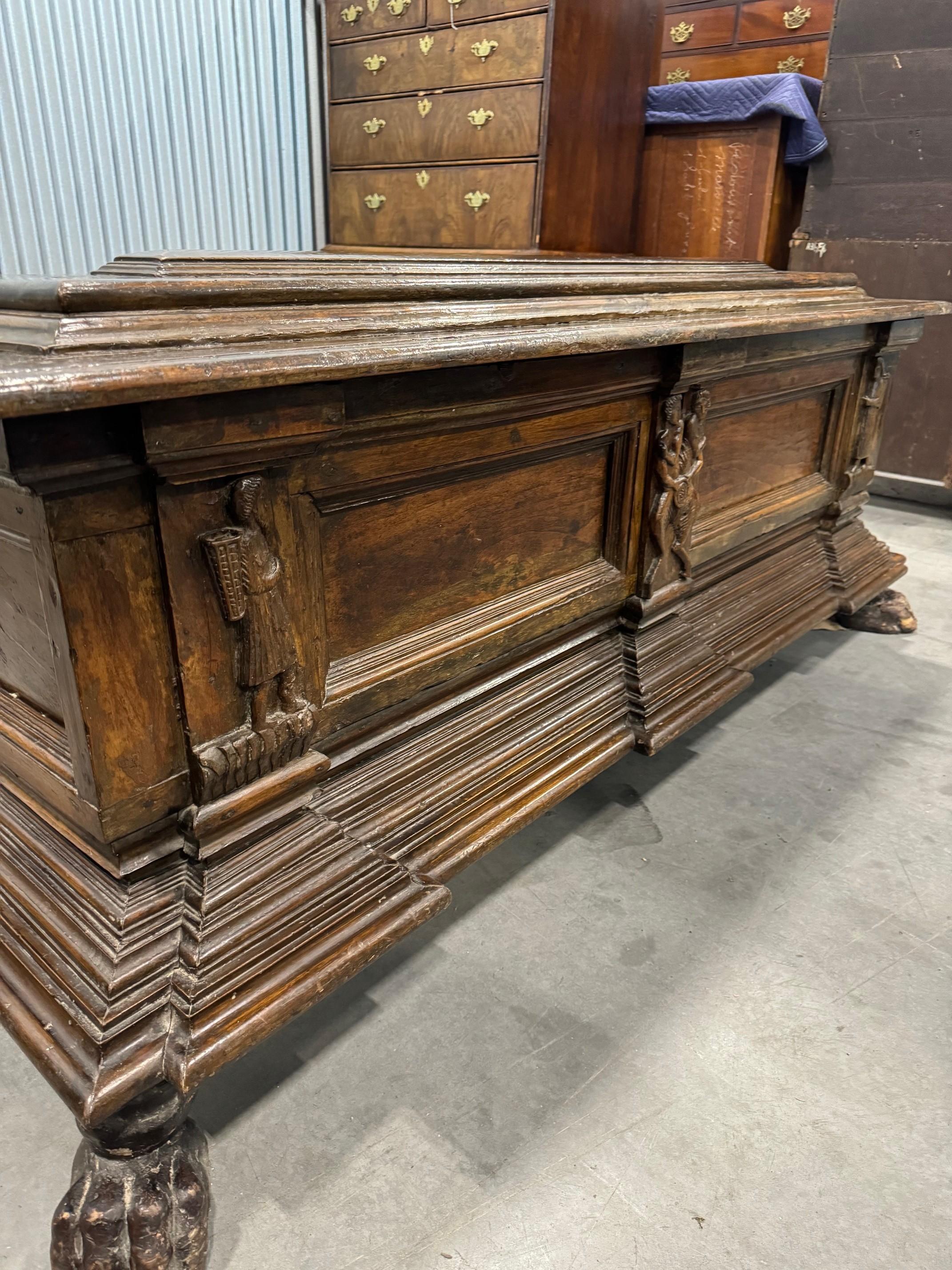 Cassone italienne en vente 5