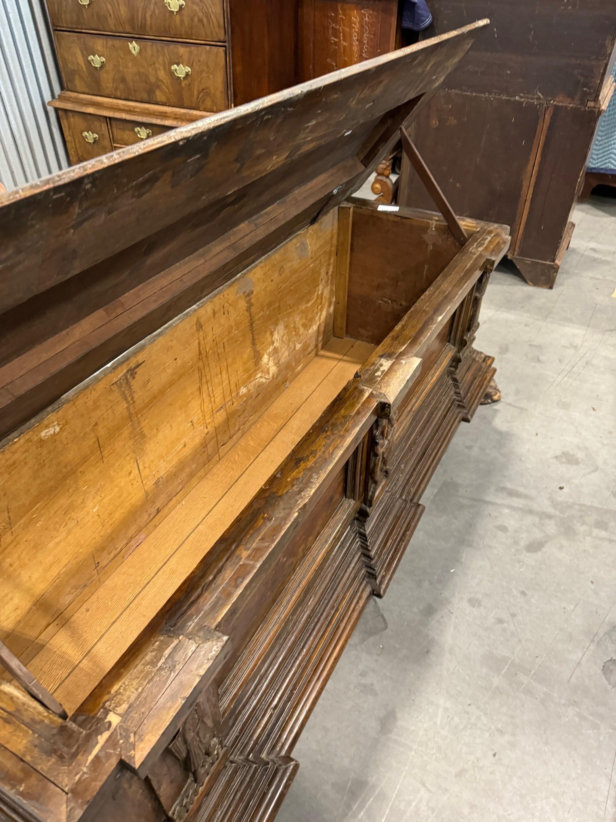 Cassone italienne en vente 9