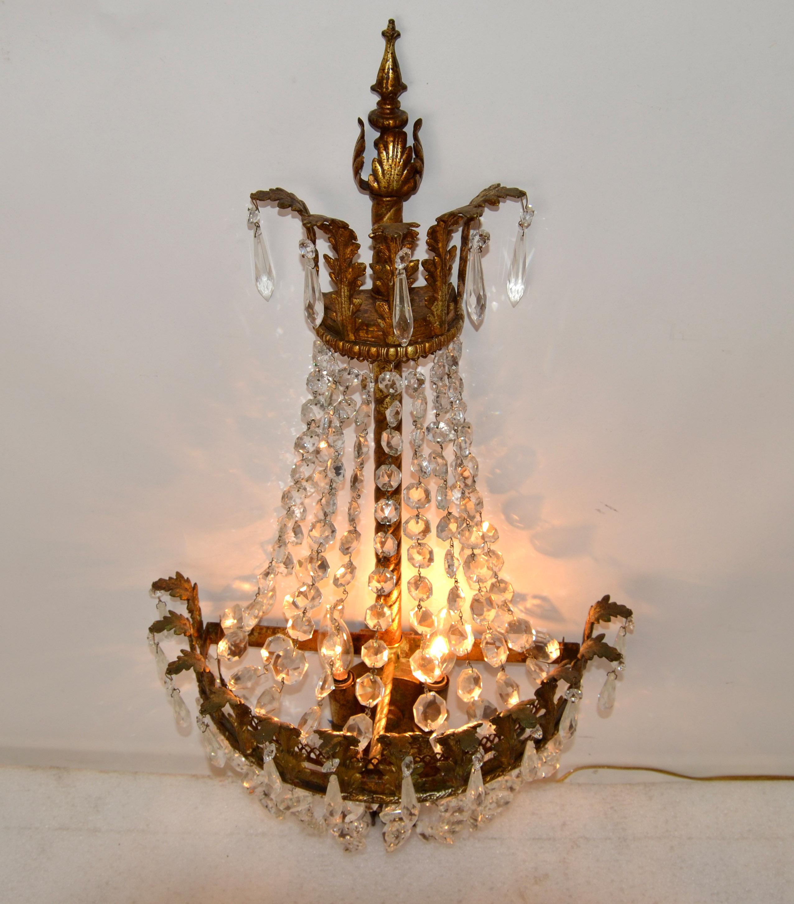Early Italian Empire Style Gilt Metal Bronze & Crystal 2 Lights Sconce Wall Lamp For Sale 5