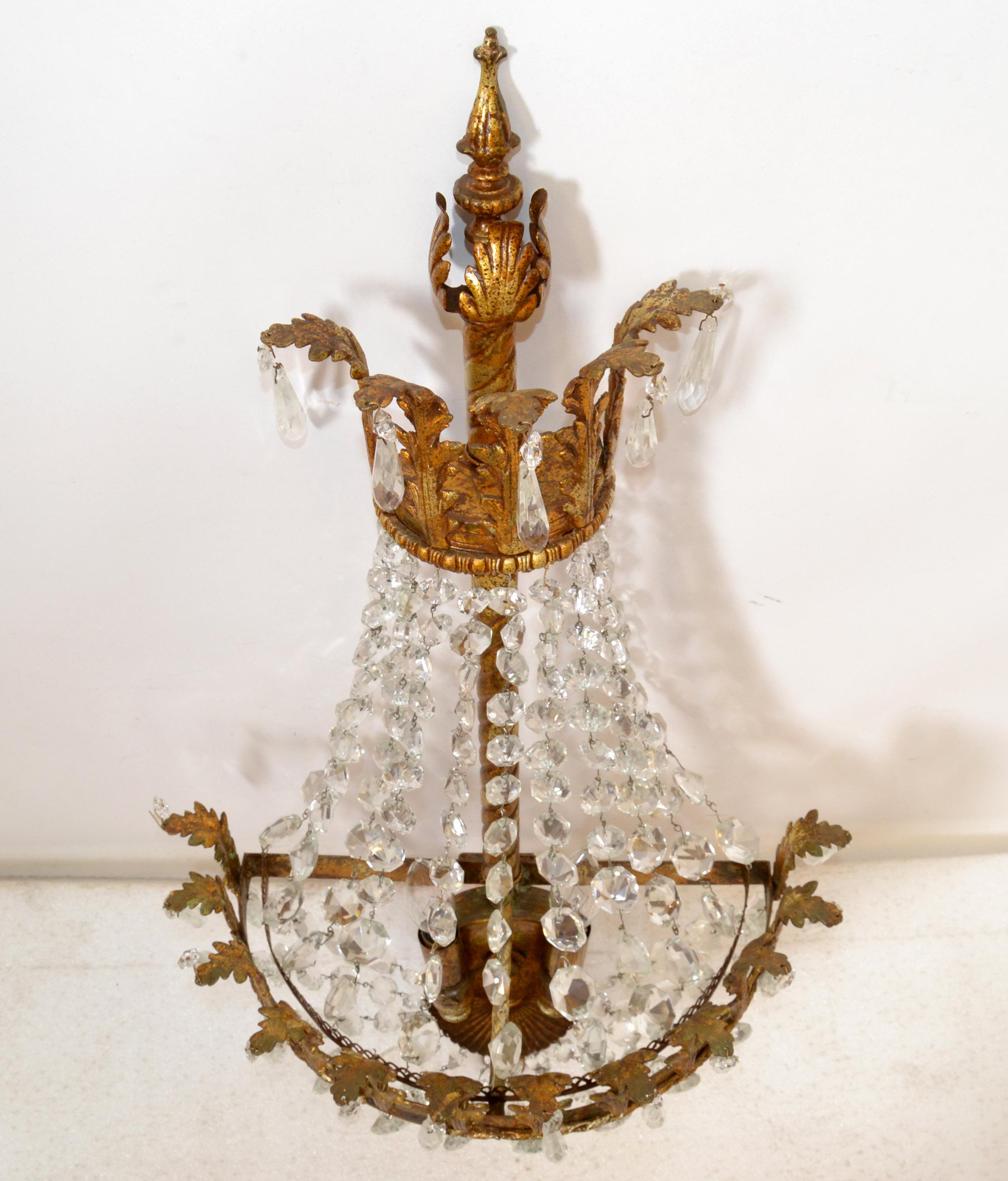 Early Italian Empire Style Gilt Metal Bronze & Crystal 2 Lights Sconce Wall Lamp For Sale 6