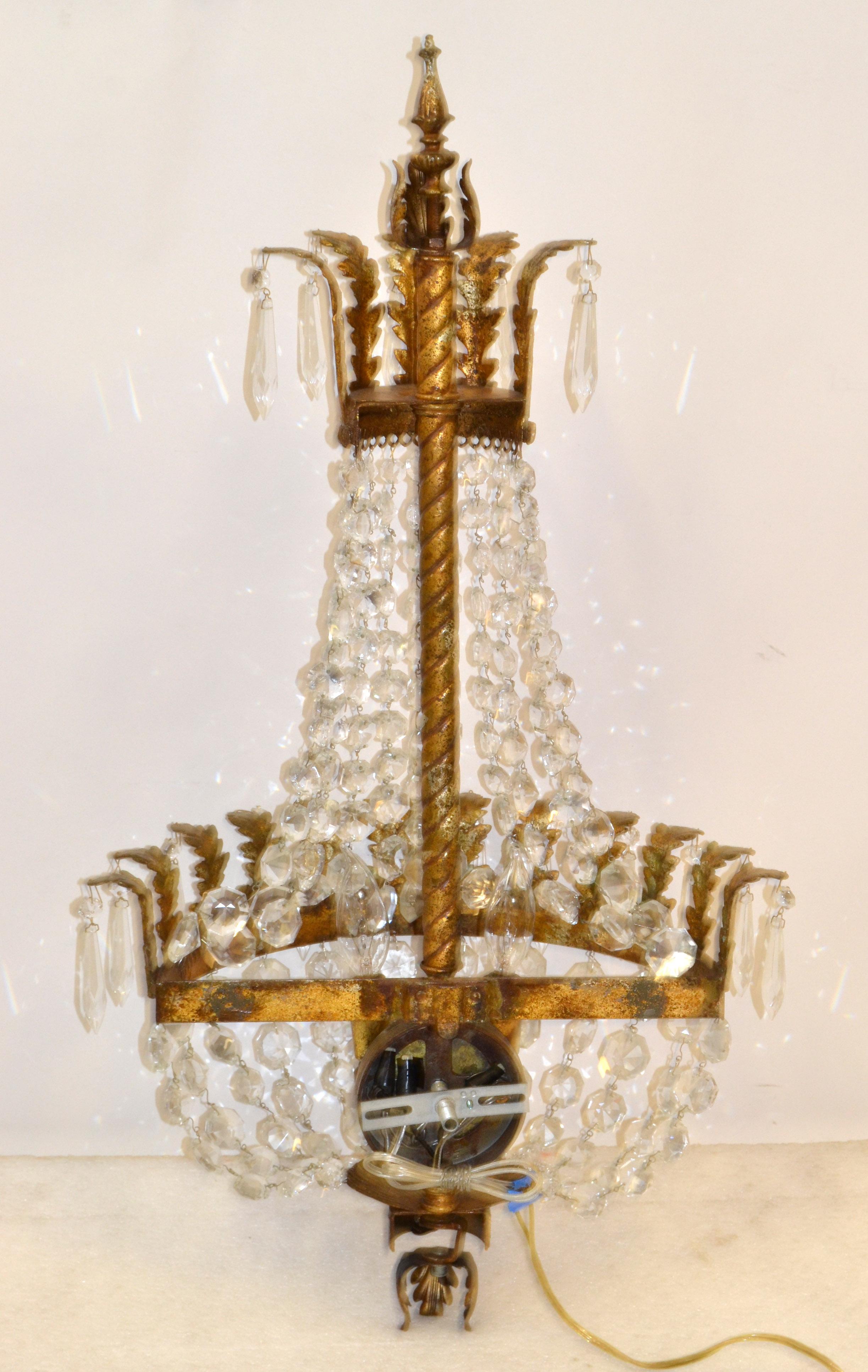 Early Italian Empire Style Gilt Metal Bronze & Crystal 2 Lights Sconce Wall Lamp For Sale 7