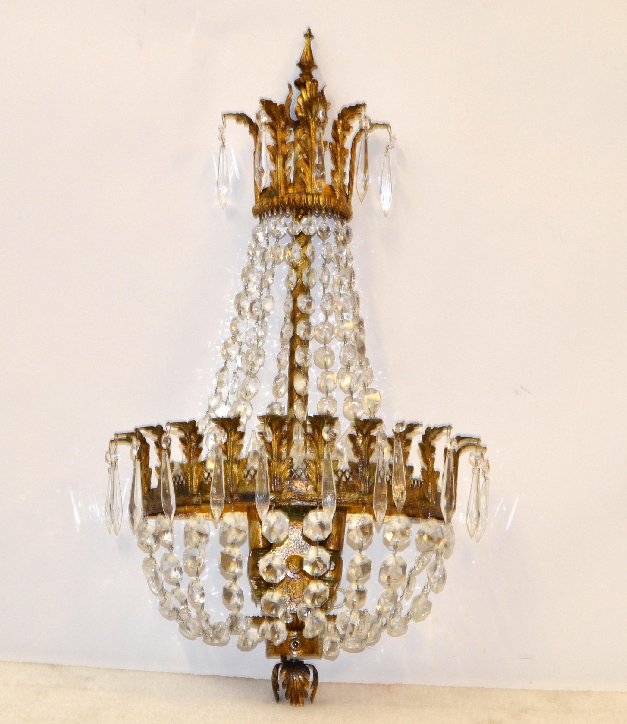 Early Italian Empire Style Gilt Metal Bronze & Crystal 2 Lights Sconce Wall Lamp For Sale 9