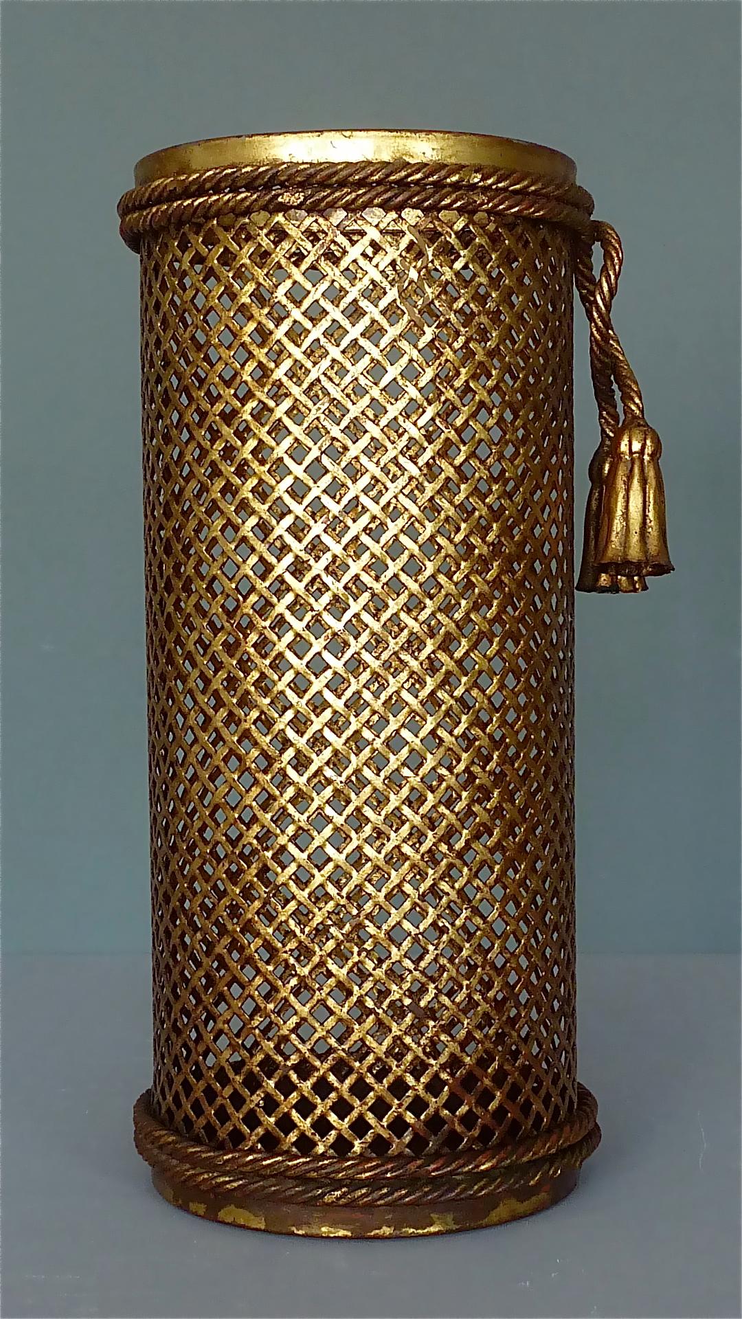 Early Italian Midcentury Umbrella Stand Basket Gilt Woven Metal Hans Kögl, 1950s For Sale 7