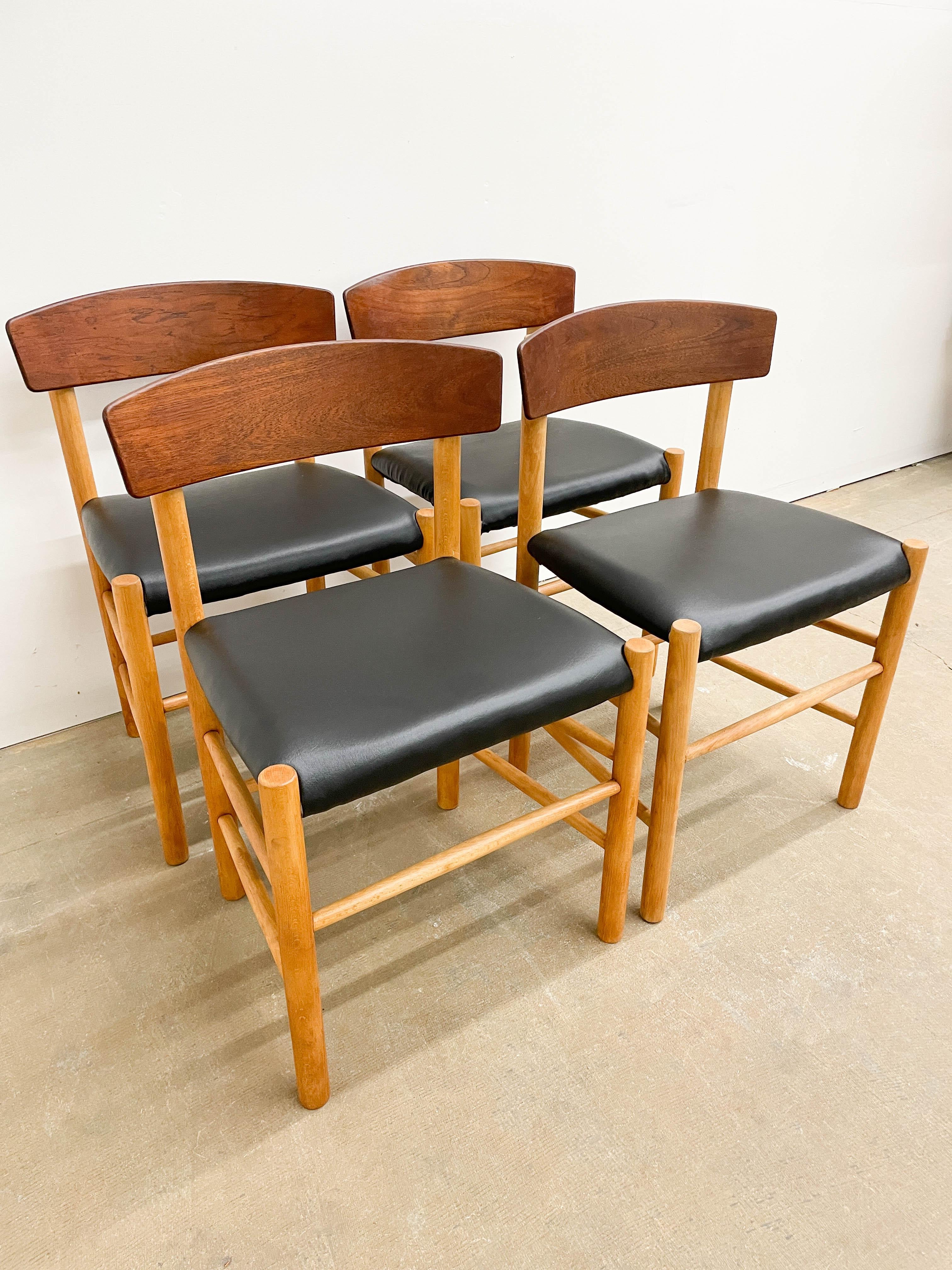 Early J39 Dining Chairs by Børge Mogensen In Good Condition In Kalamazoo, MI