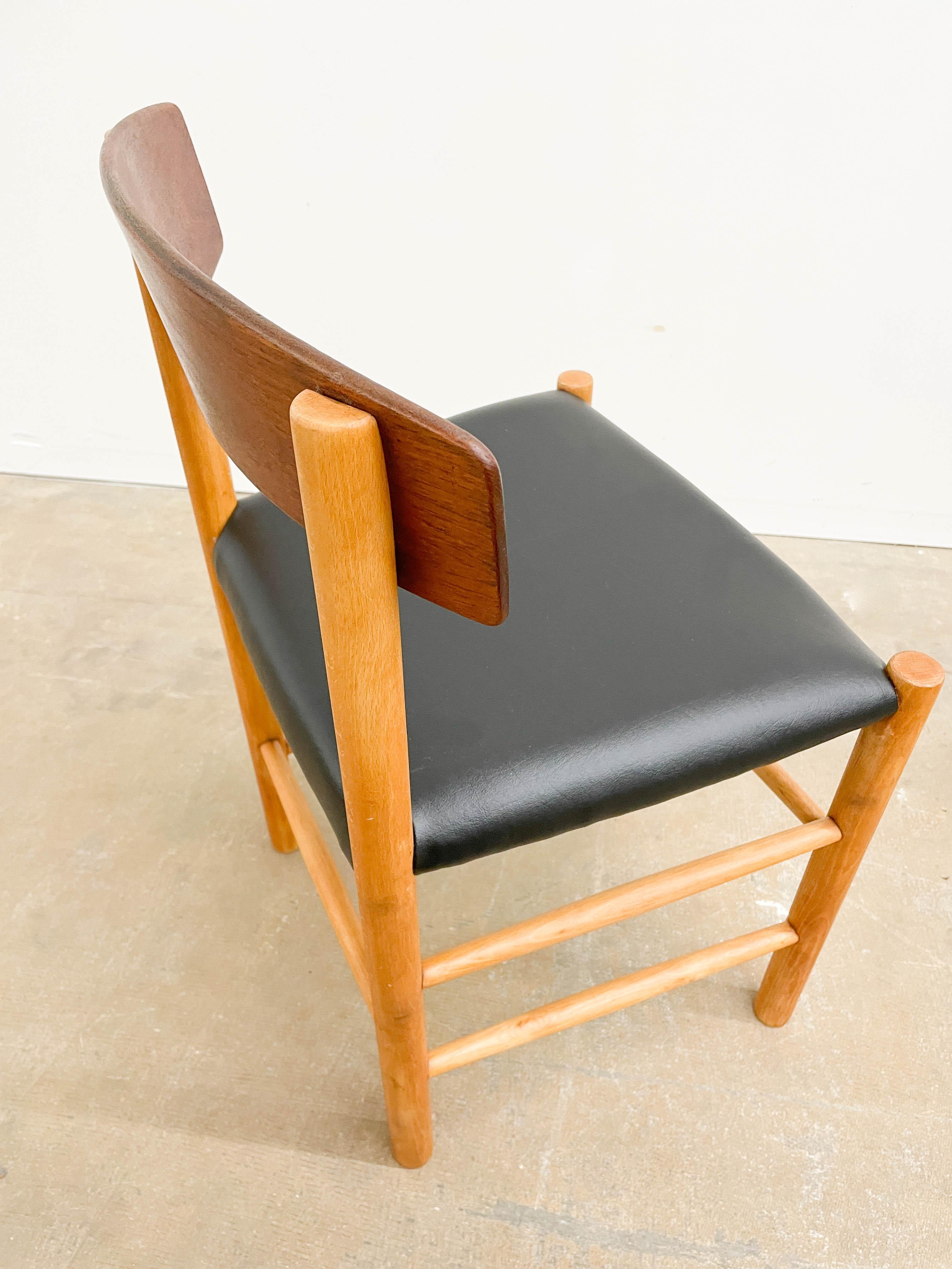 Early J39 Dining Chairs by Børge Mogensen 2