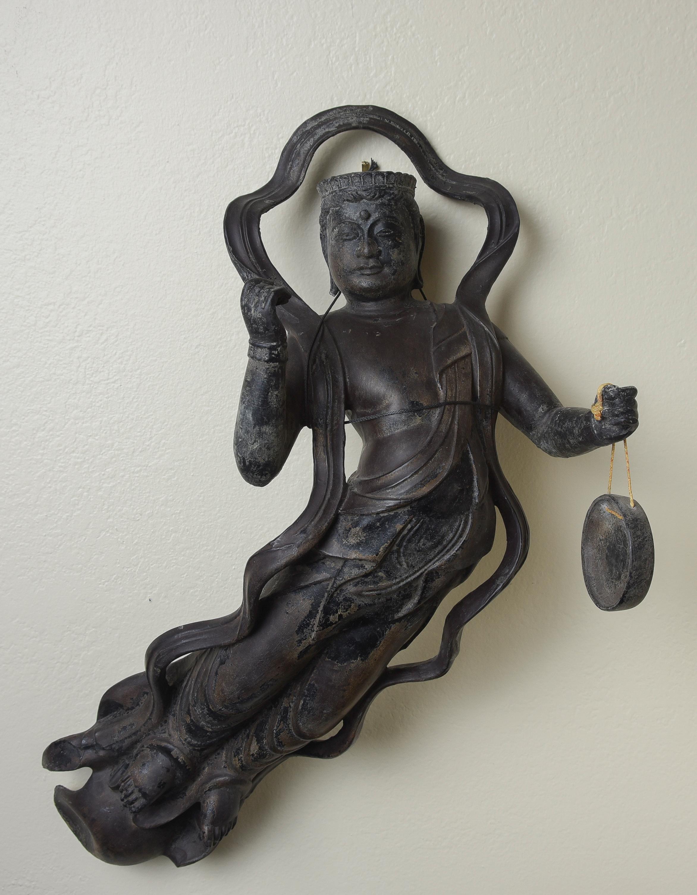 Figure céleste bouddhiste japonaise ancienne - probablement plus de 500 ans - Kamakura Bon état - En vente à Ukiah, CA