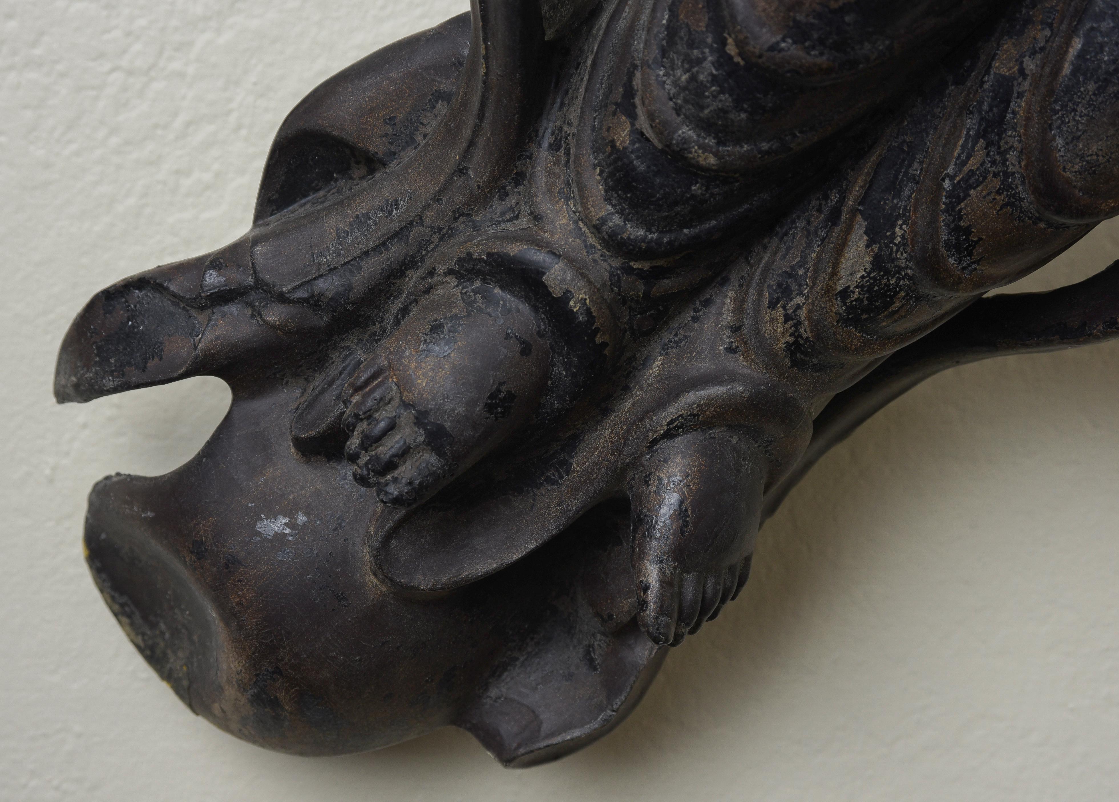 Figure céleste bouddhiste japonaise ancienne - probablement plus de 500 ans - Kamakura en vente 1