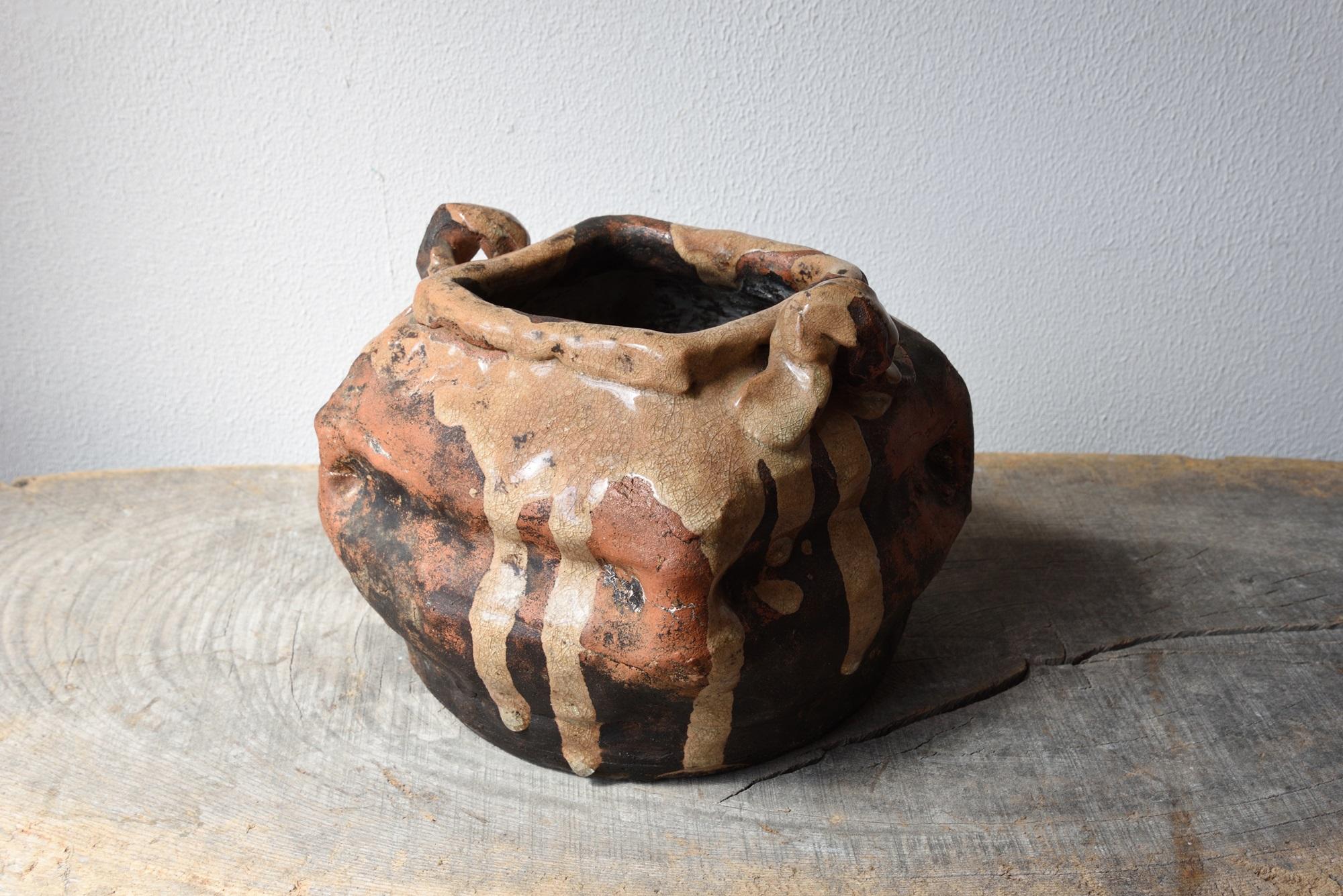 19th Century Early Japanese Tea Ceremonial Pottery Pot with Dripping Glaze 19-20th century For Sale