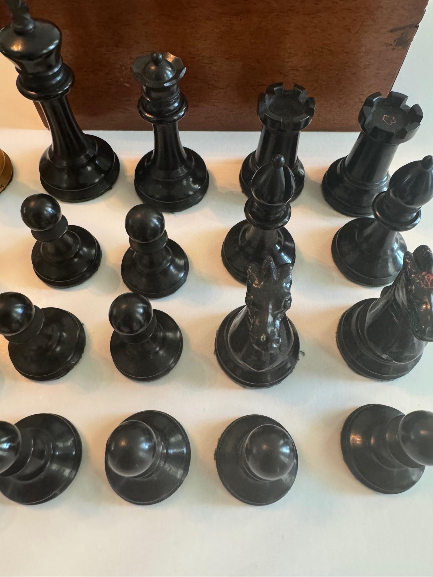 Set di scacchi Jaques e scatola con coperchio scorrevole in vendita 5