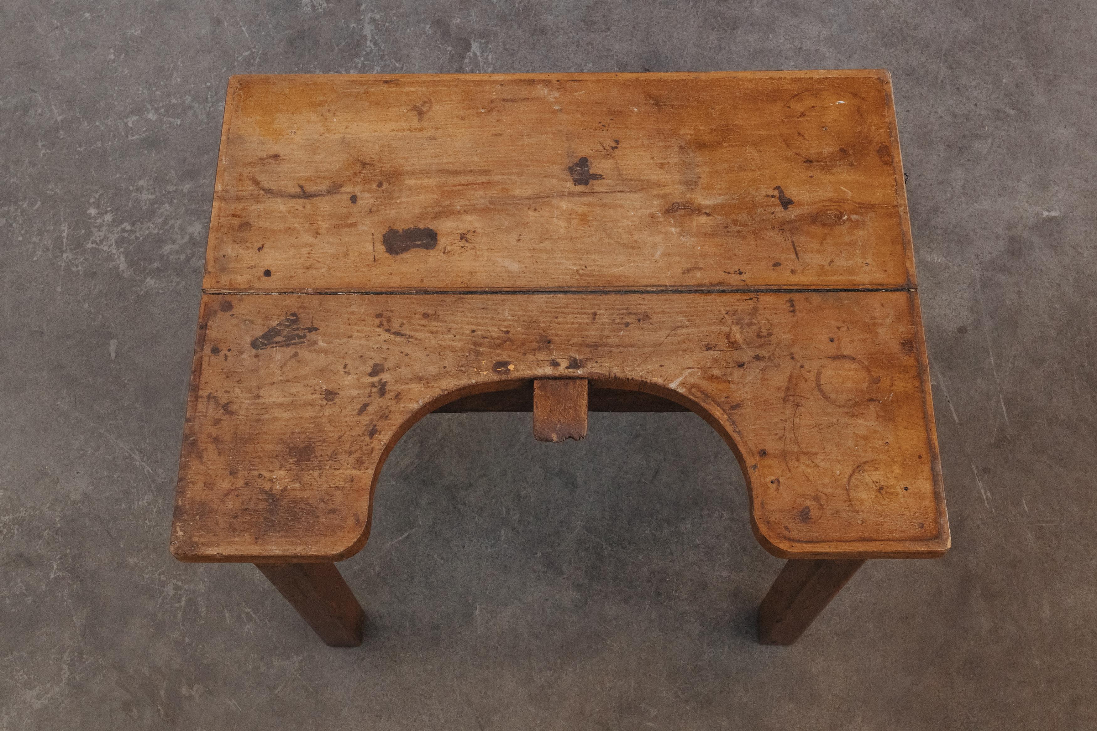 Early Jewellers Table From France, Circa 1900 For Sale 3
