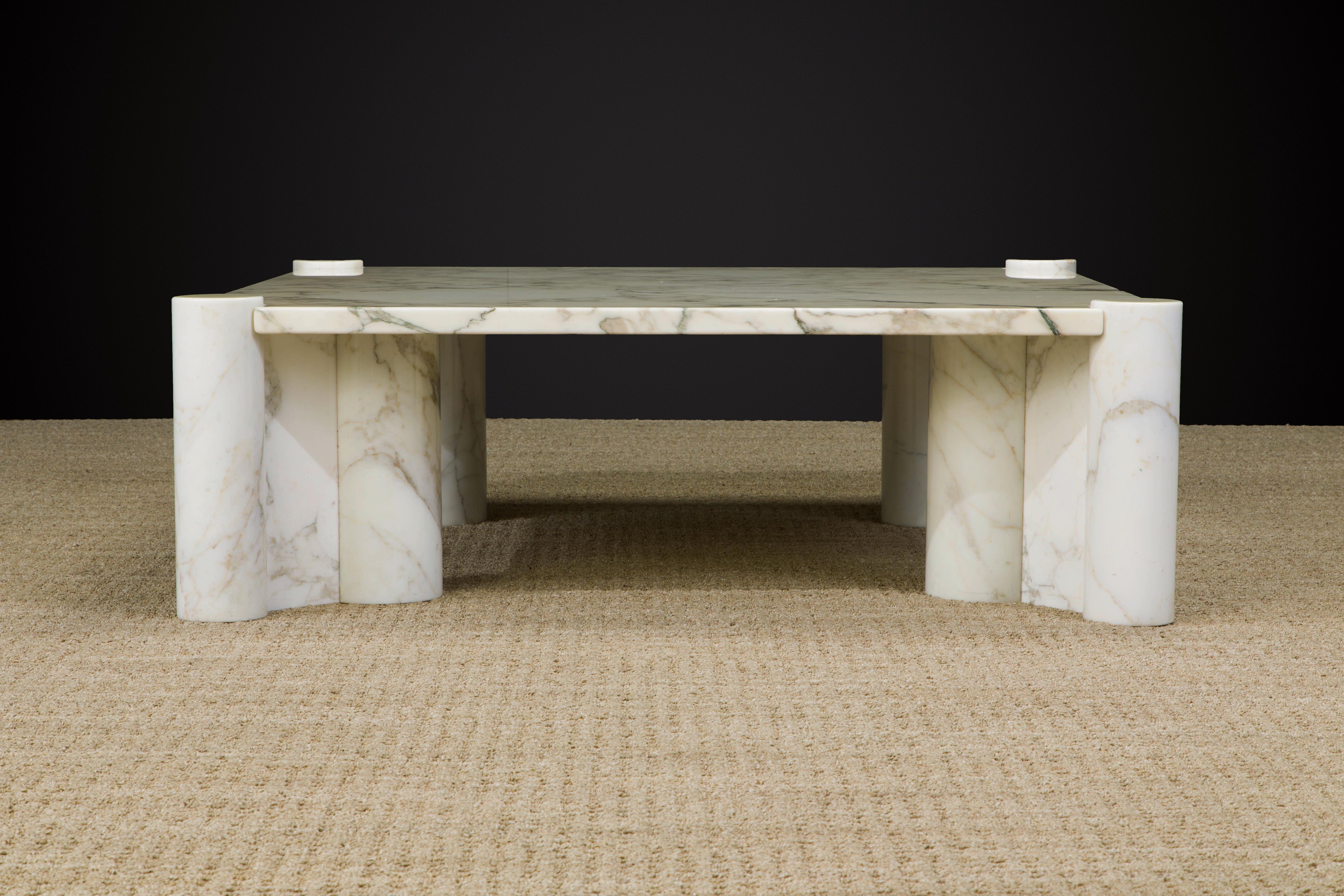 Moderne Table Jumbo en Calacatta doré de Gae Aulenti pour Knoll International 