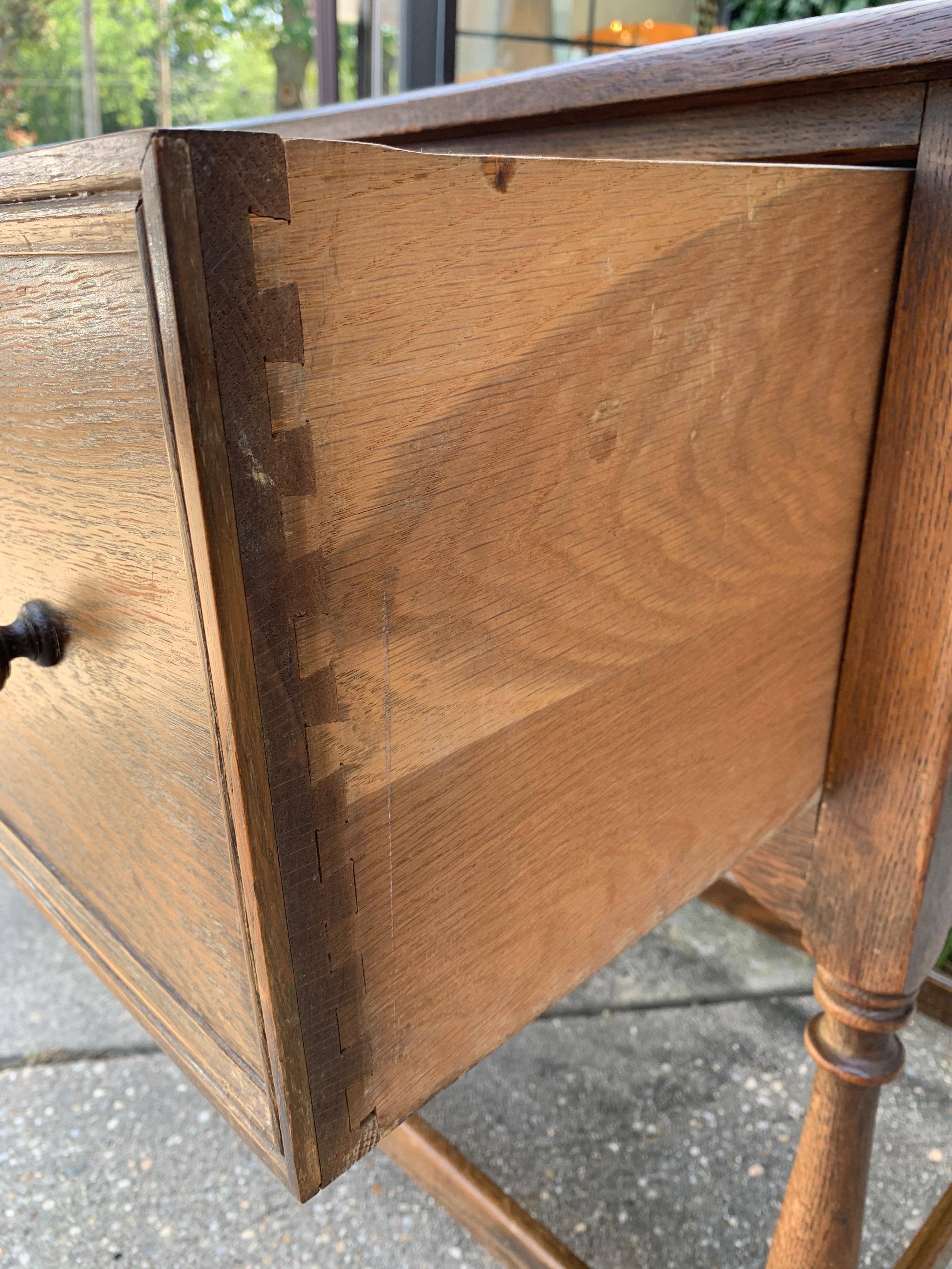 Early Kittinger 'Labelled' Oak Sideboard/ Cabinet 6