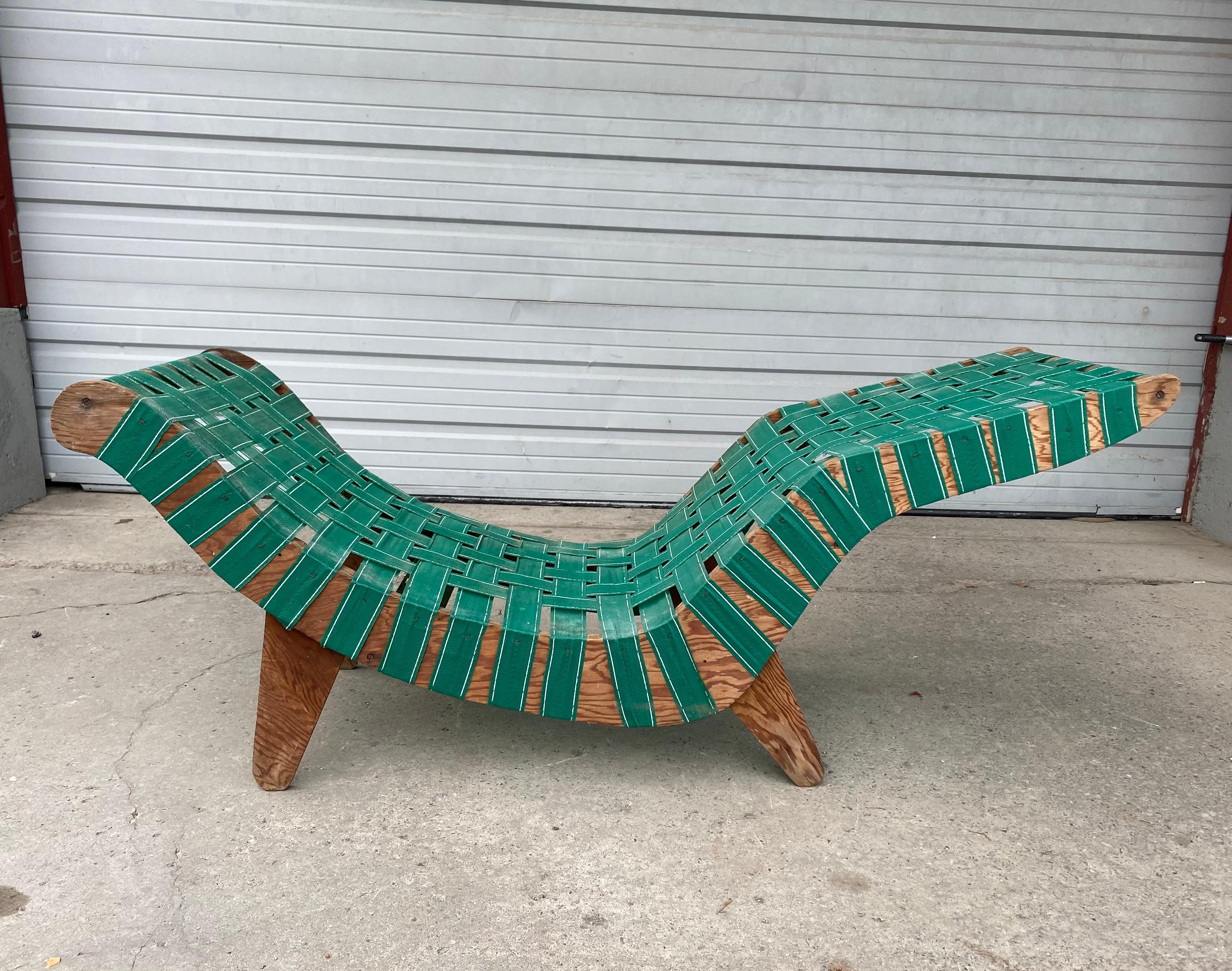 Early Klaus Grabe Model C5 Chaise Longue For Sale 3