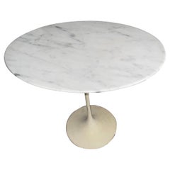Table Tulipe Saarinen Early Knoll