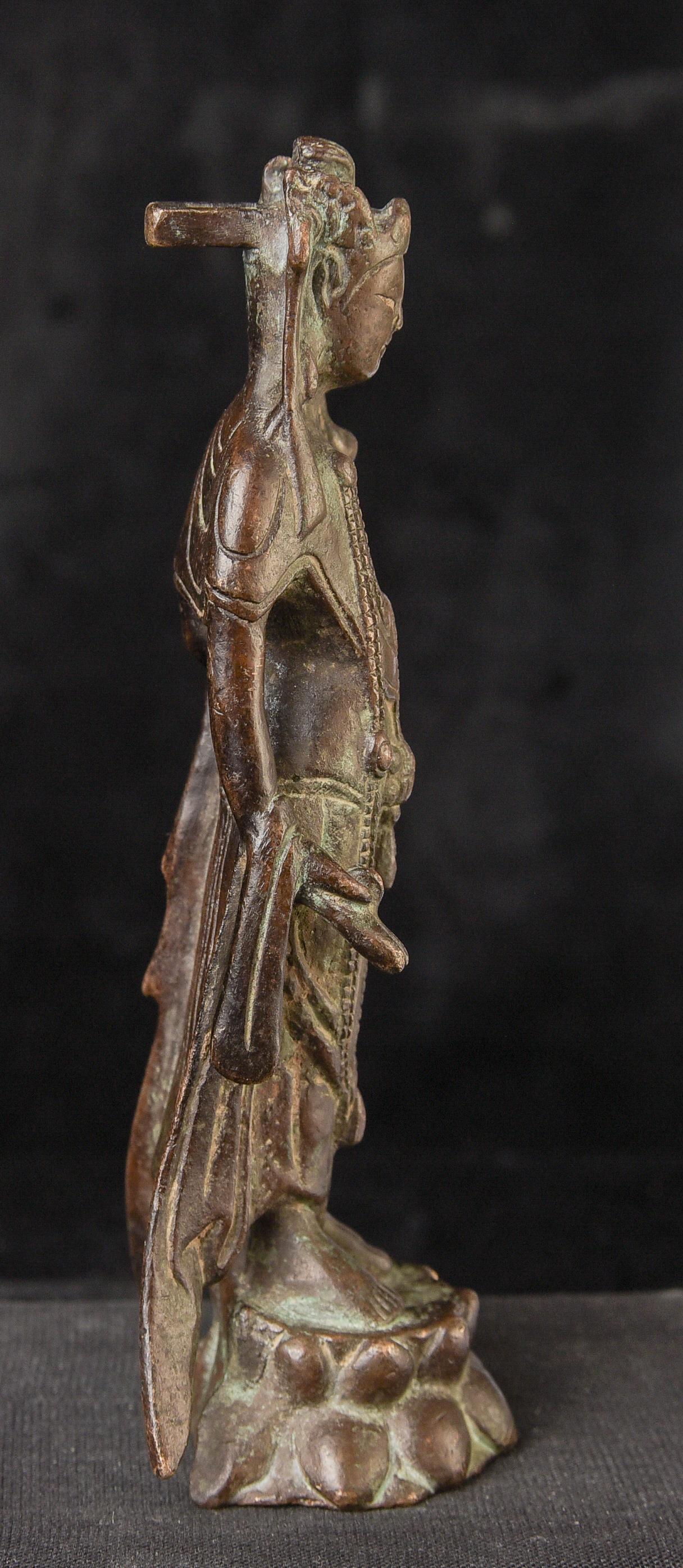18th Century and Earlier Early Korean bronze Buddha. Solid cast early type. 10378 For Sale