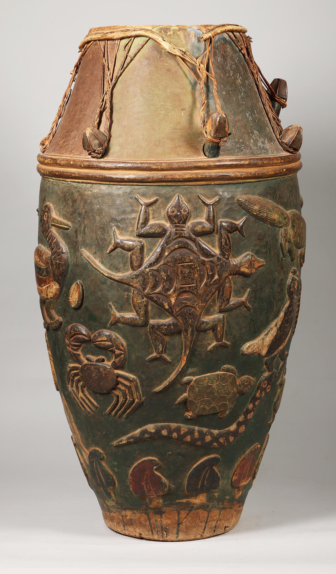 Early Large Ashanti Polychrome Mother Drum, Ghana early 20th century Osei Bonsu For Sale 1