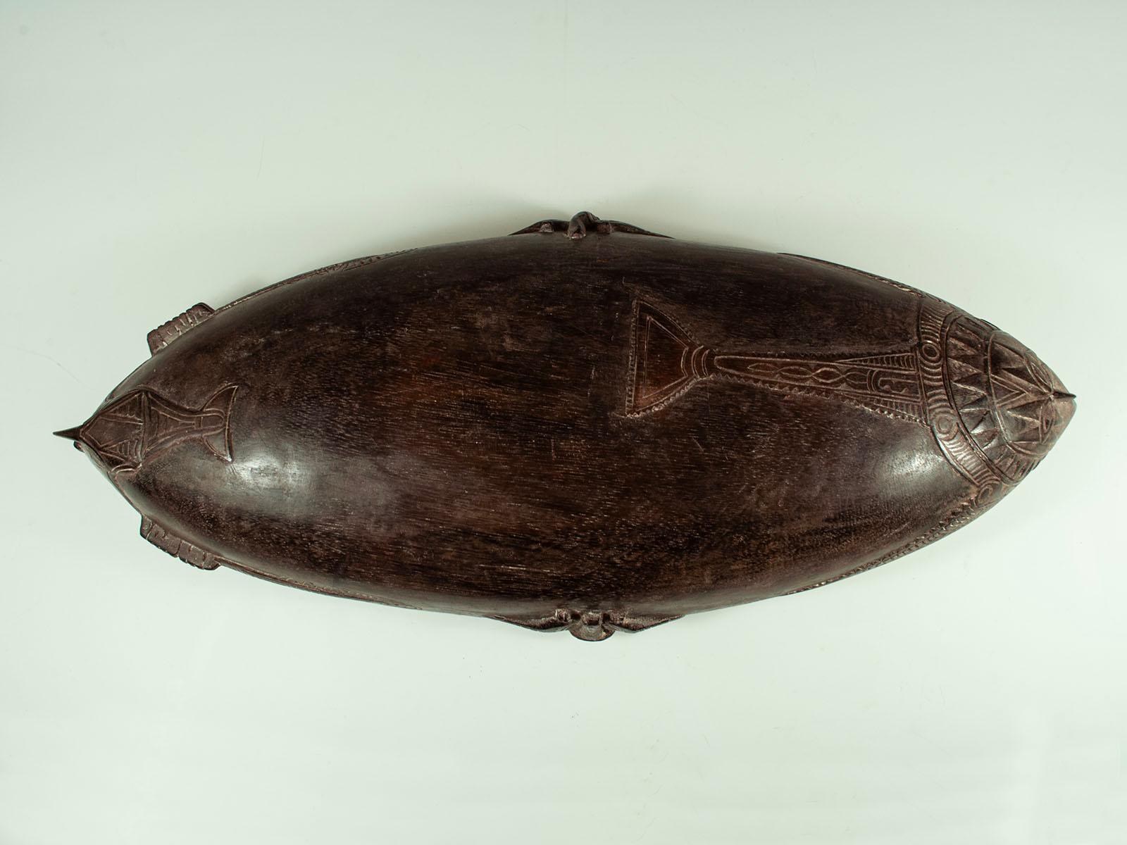 Tribal Early Large Food Bowl, Tami Islands, Huon Gulf, Papua New Guinea For Sale